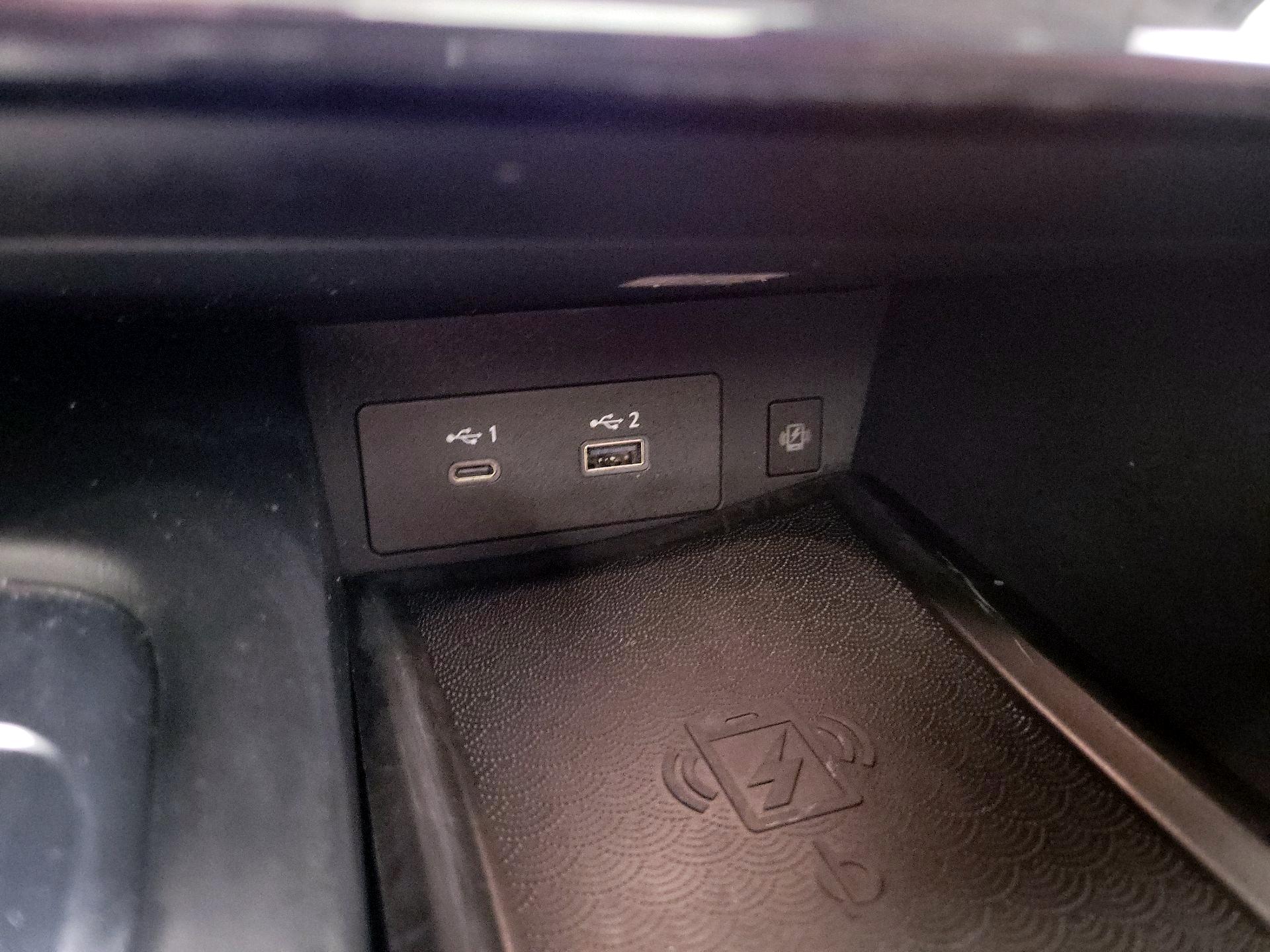 Thumbnail: 2023 INFINITI QX60 - 17