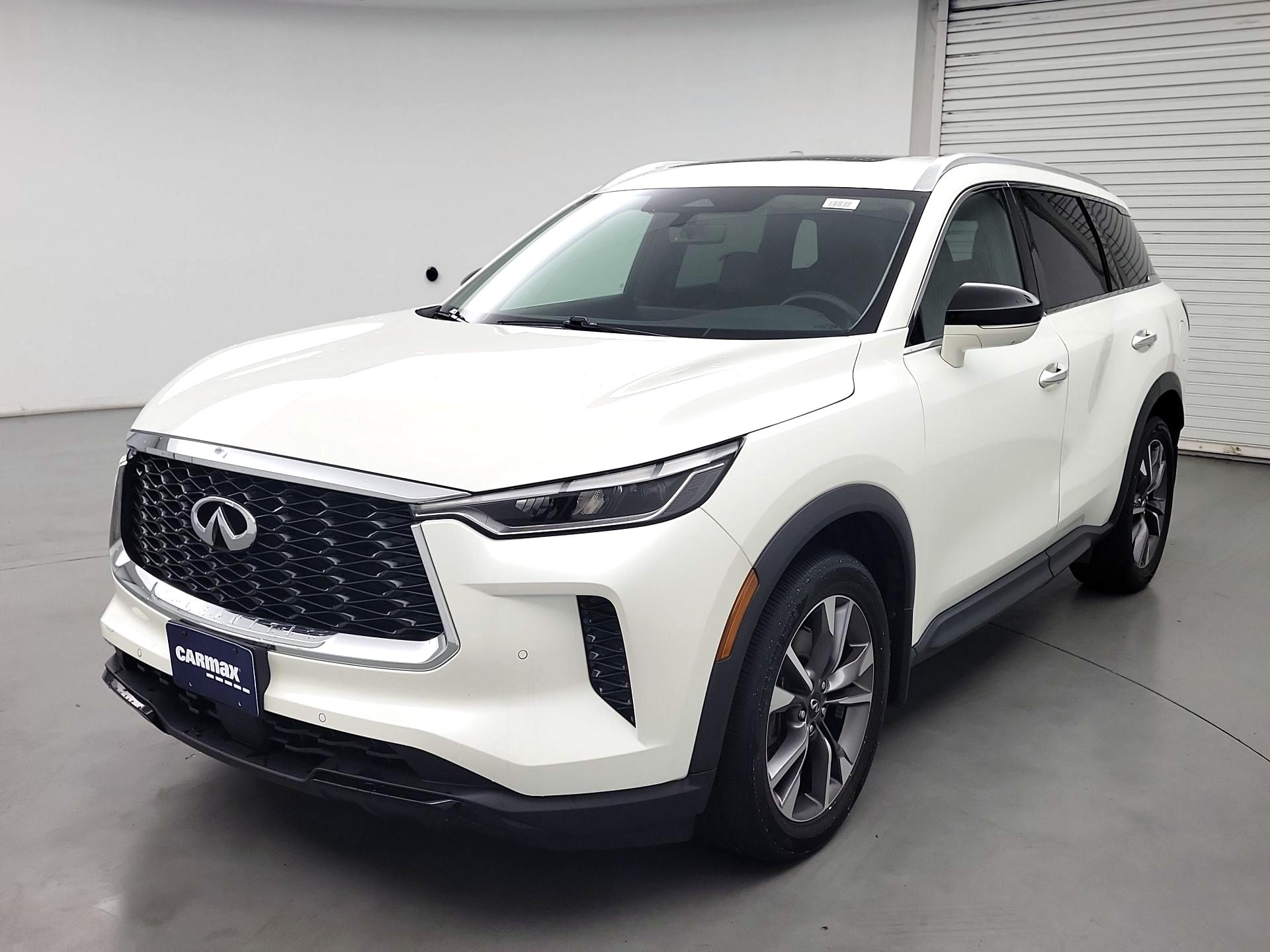 Thumbnail: 2023 INFINITI QX60 - 3