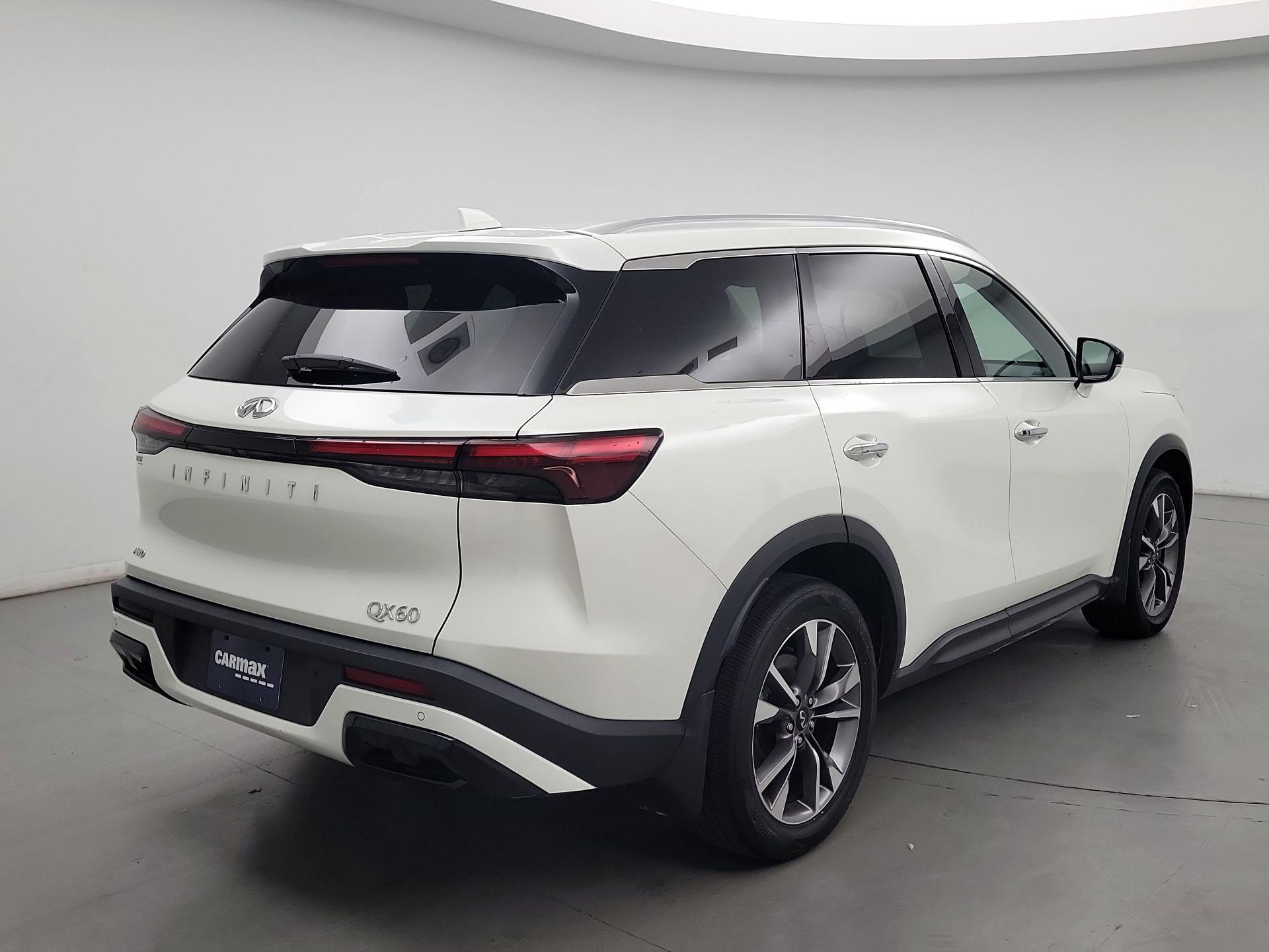 Thumbnail: 2023 INFINITI QX60 - 5