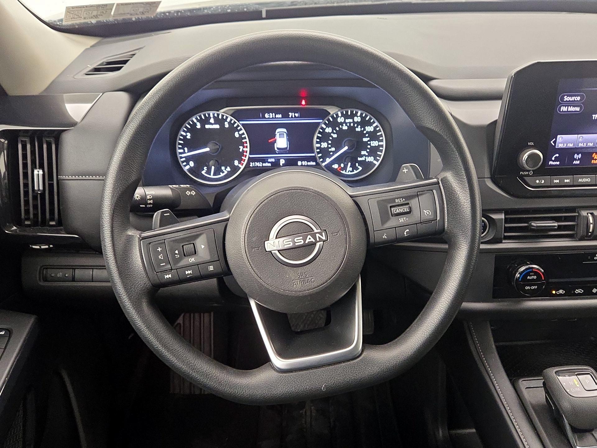 Thumbnail: 2024 Nissan Pathfinder - 10