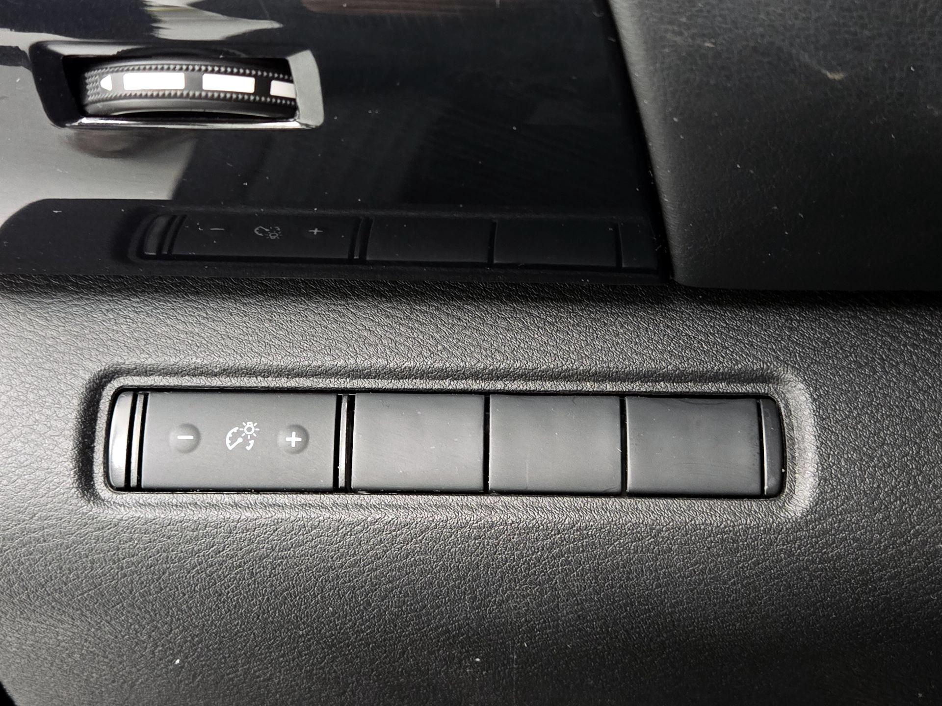 Thumbnail: 2024 Nissan Pathfinder - 13