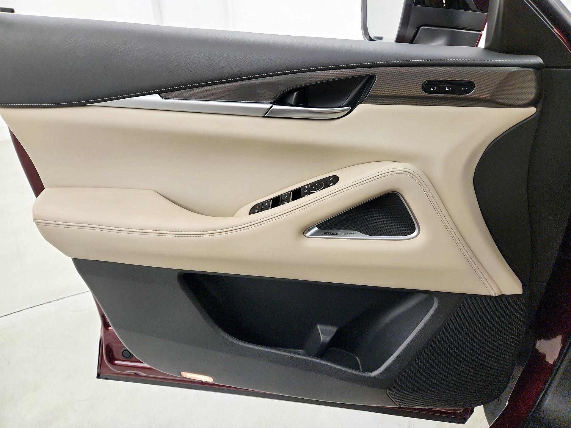 Thumbnail: 2023 INFINITI QX60 - 12