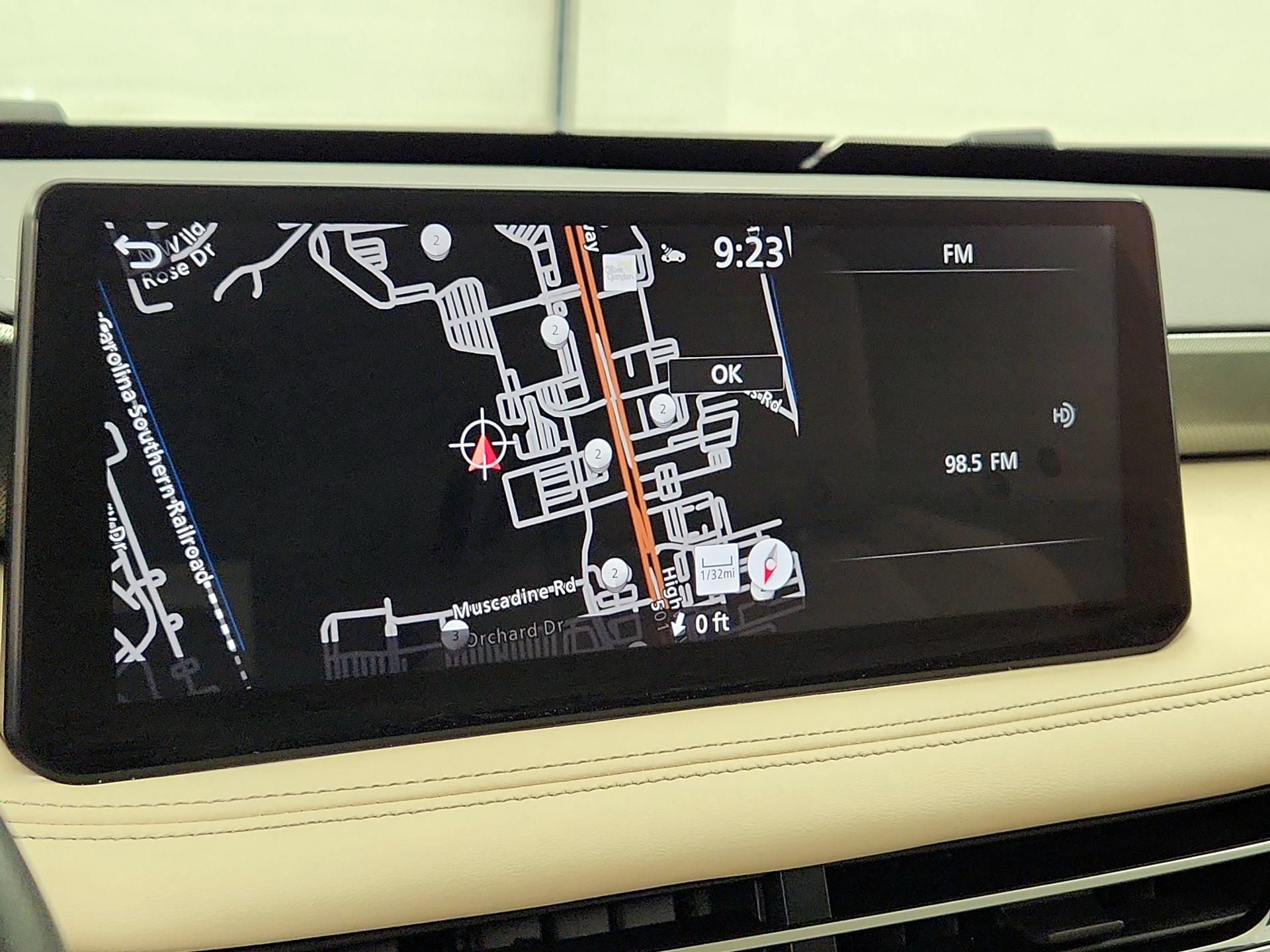 Thumbnail: 2023 INFINITI QX60 - 14