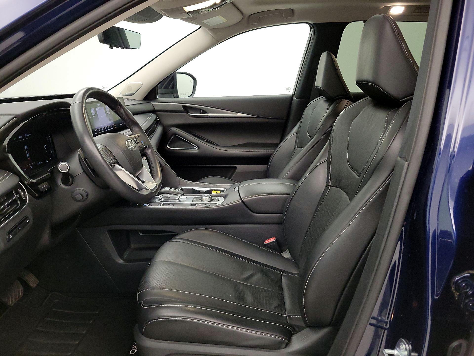 Thumbnail: 2023 INFINITI QX60 - 11