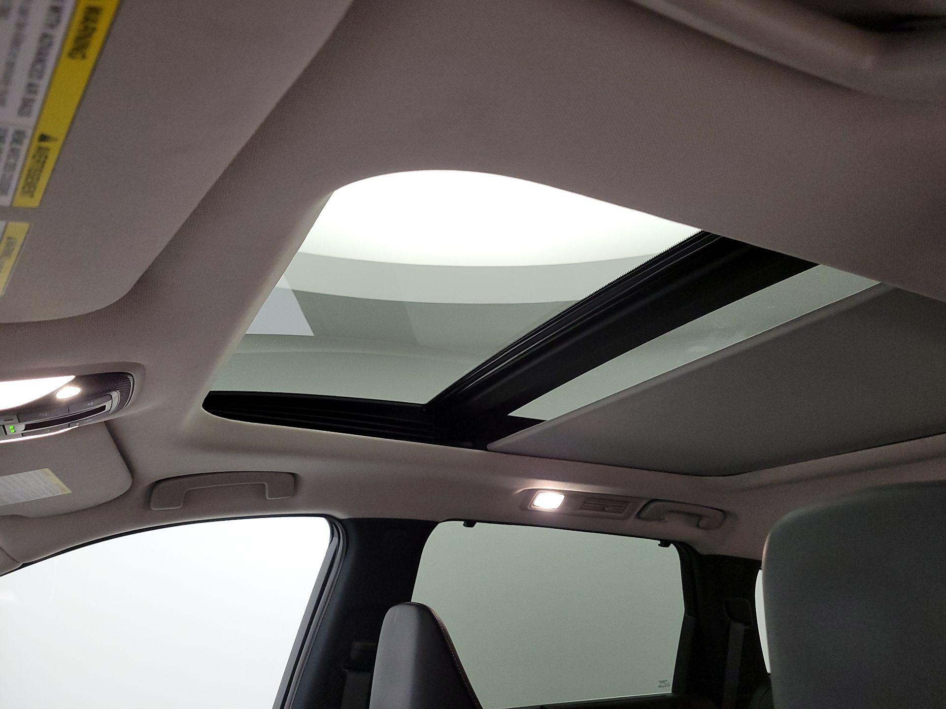 Thumbnail: 2023 INFINITI QX60 - 19