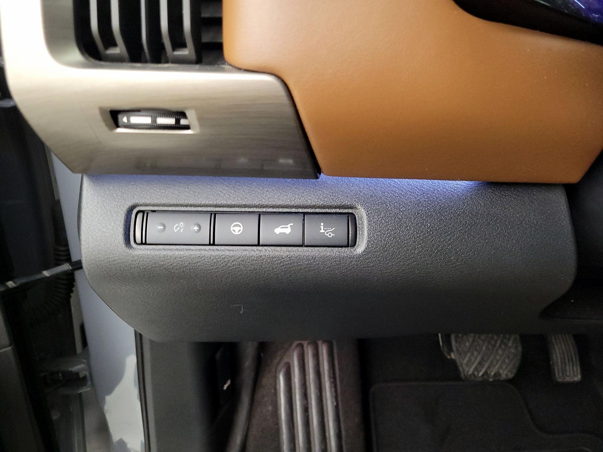 Thumbnail: 2023 Nissan Pathfinder - 13