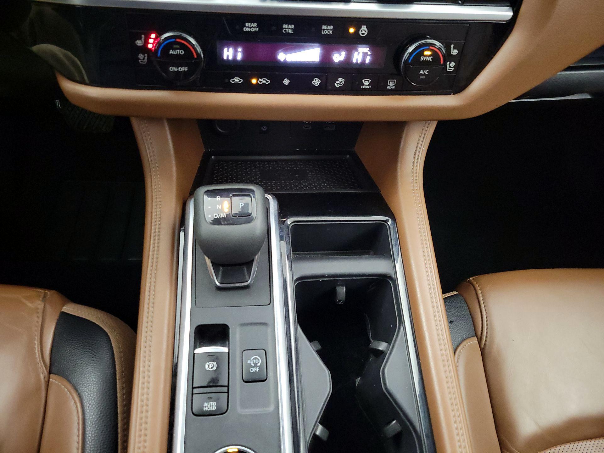 Thumbnail: 2023 Nissan Pathfinder - 18