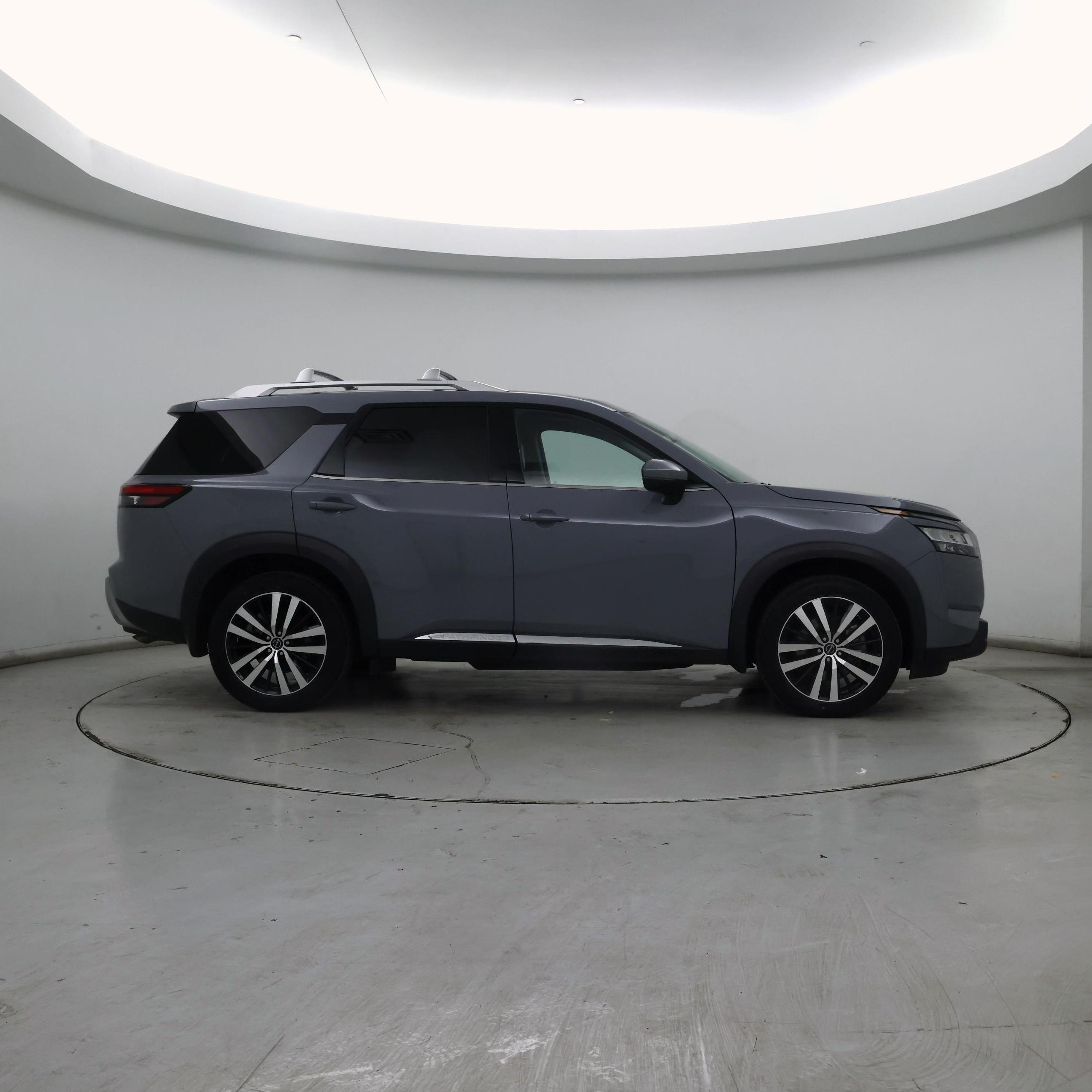 Thumbnail: 2023 Nissan Pathfinder - 7