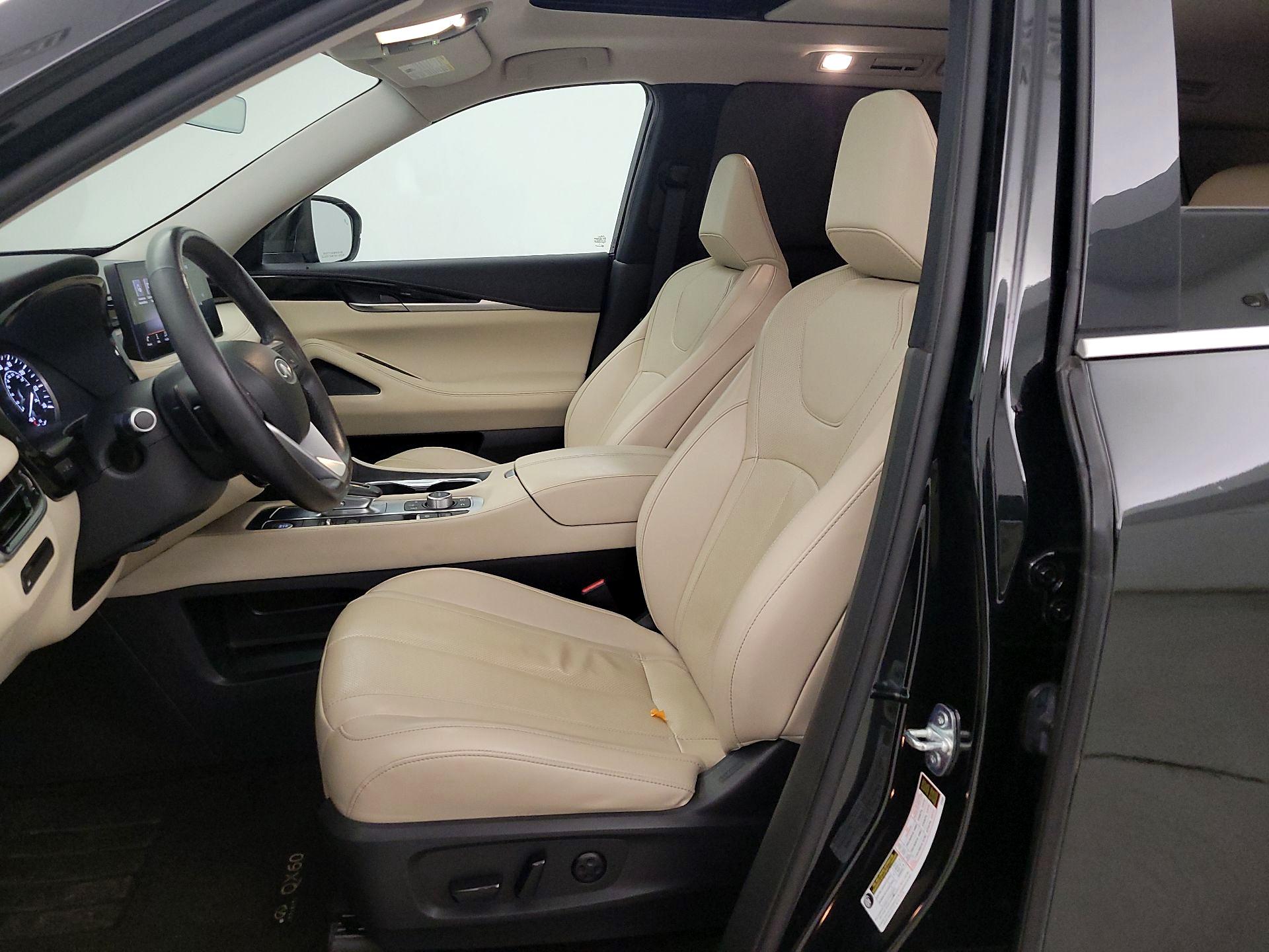 Thumbnail: 2023 INFINITI QX60 - 11