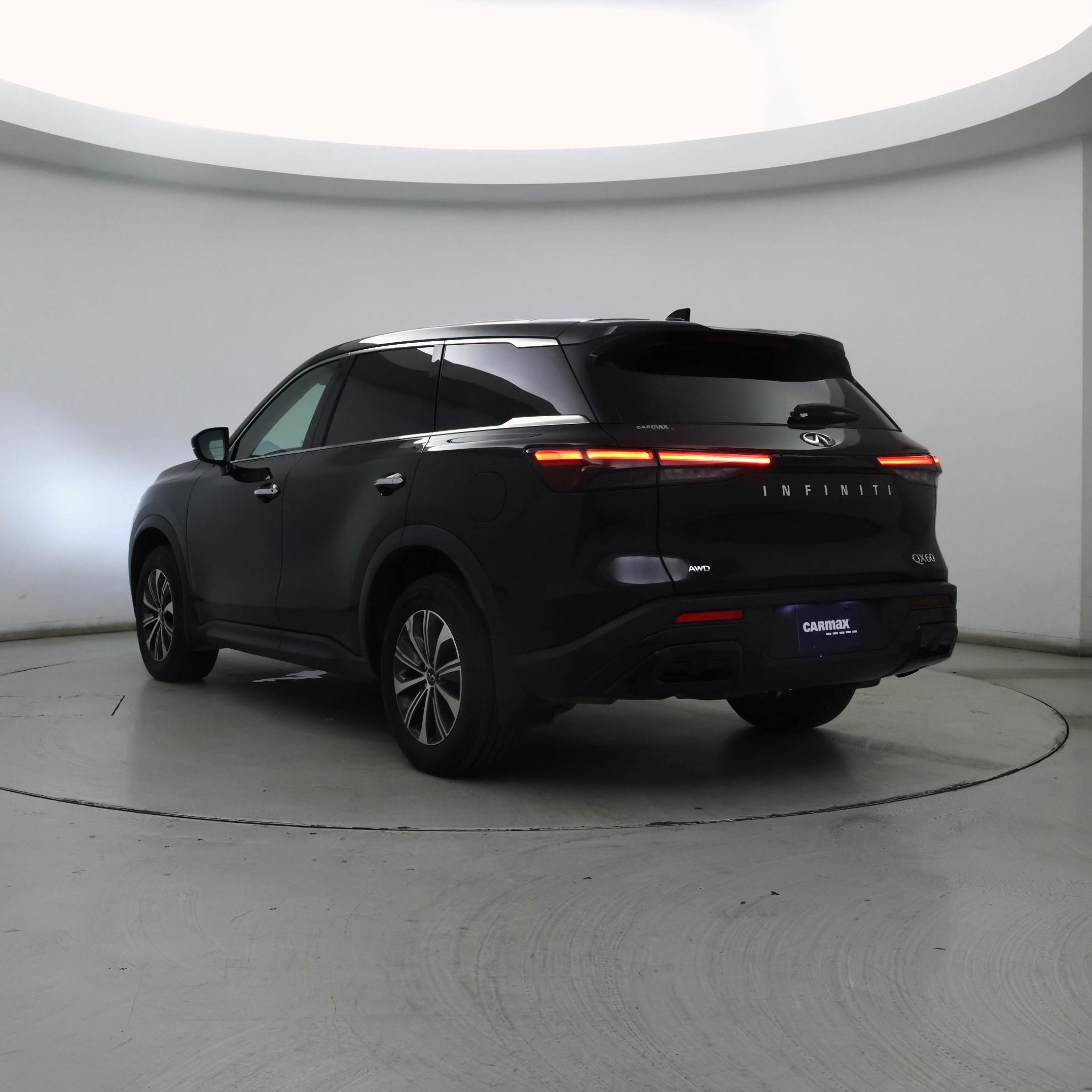 Thumbnail: 2023 INFINITI QX60 - 2