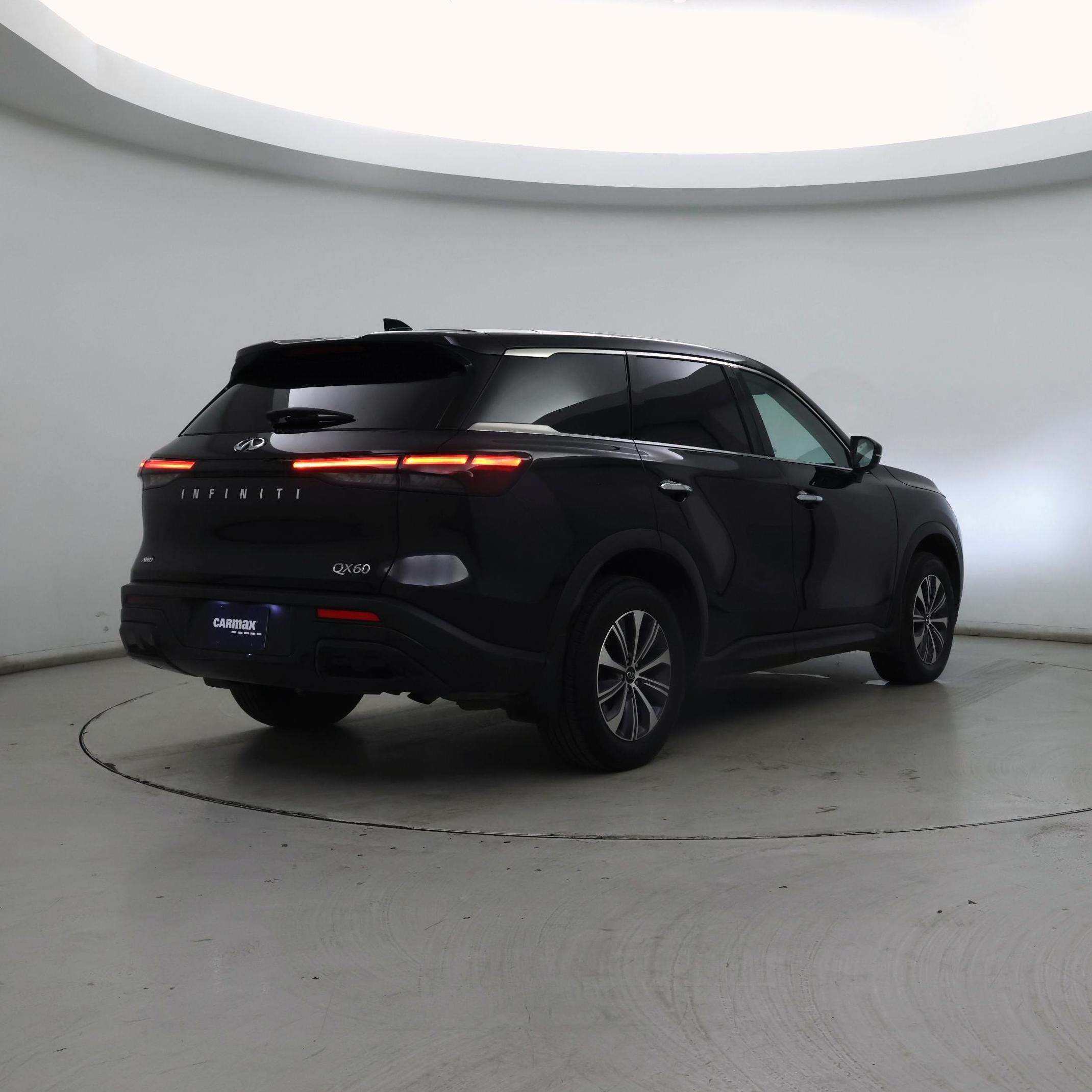 Thumbnail: 2023 INFINITI QX60 - 8