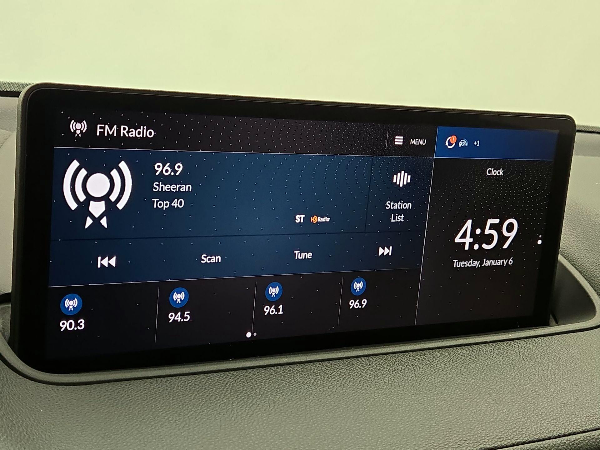 Thumbnail: 2023 Acura MDX - 14