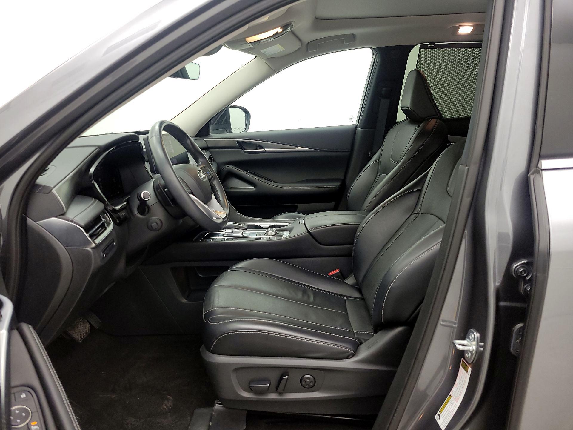 Thumbnail: 2023 INFINITI QX60 - 11