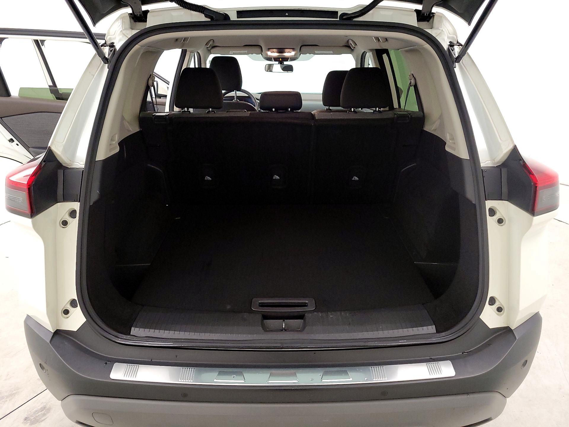 Thumbnail: 2023 Nissan Rogue - 20