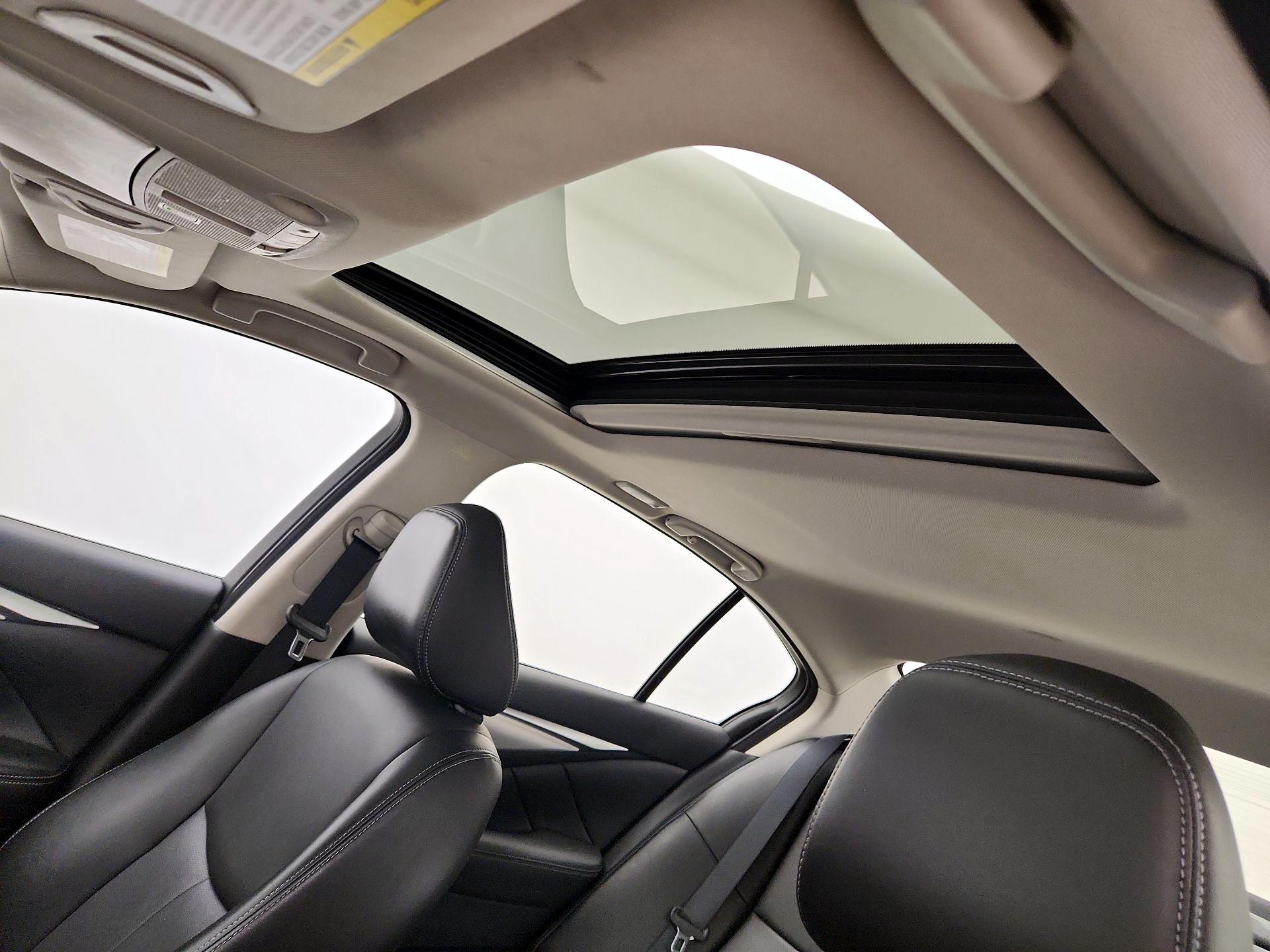 Thumbnail: 2022 INFINITI Q50 - 19