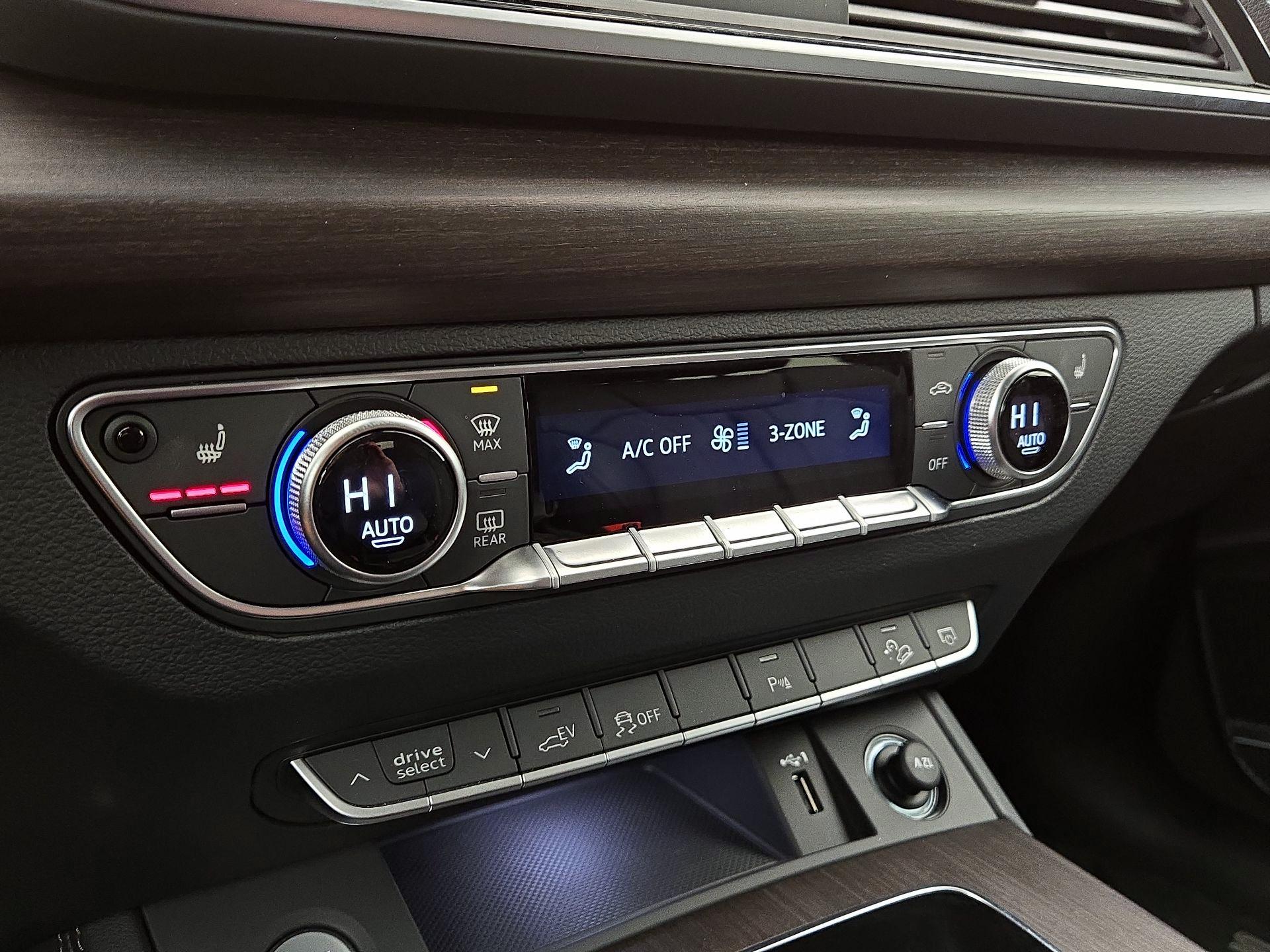 Thumbnail: 2024 Audi Q5 - 17