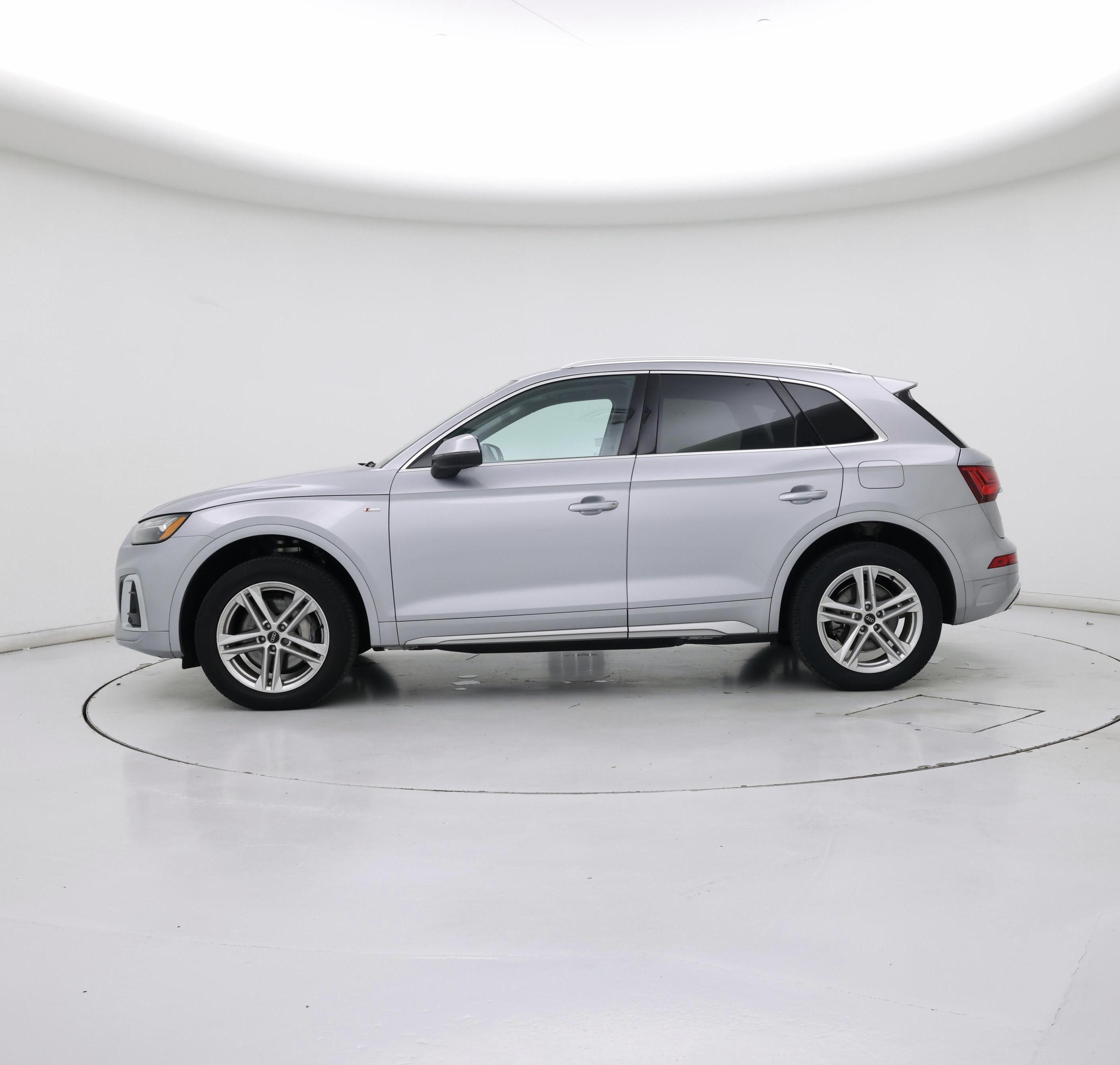Thumbnail: 2024 Audi Q5 - 3