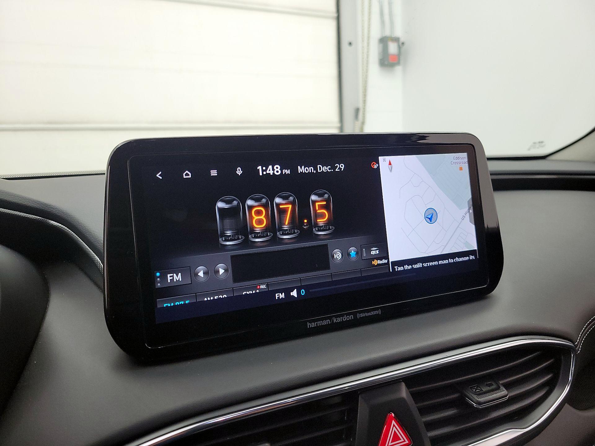 Thumbnail: 2022 Hyundai Santa Fe - 15