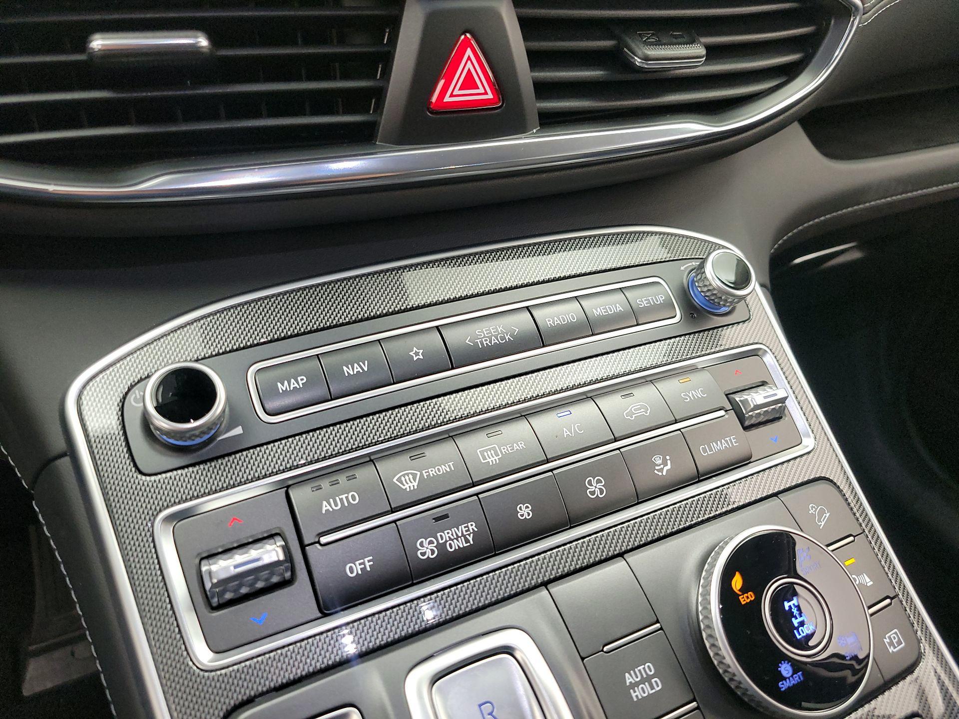 Thumbnail: 2022 Hyundai Santa Fe - 16