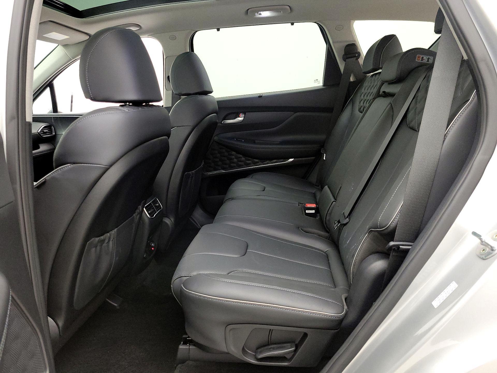 Thumbnail: 2022 Hyundai Santa Fe - 19