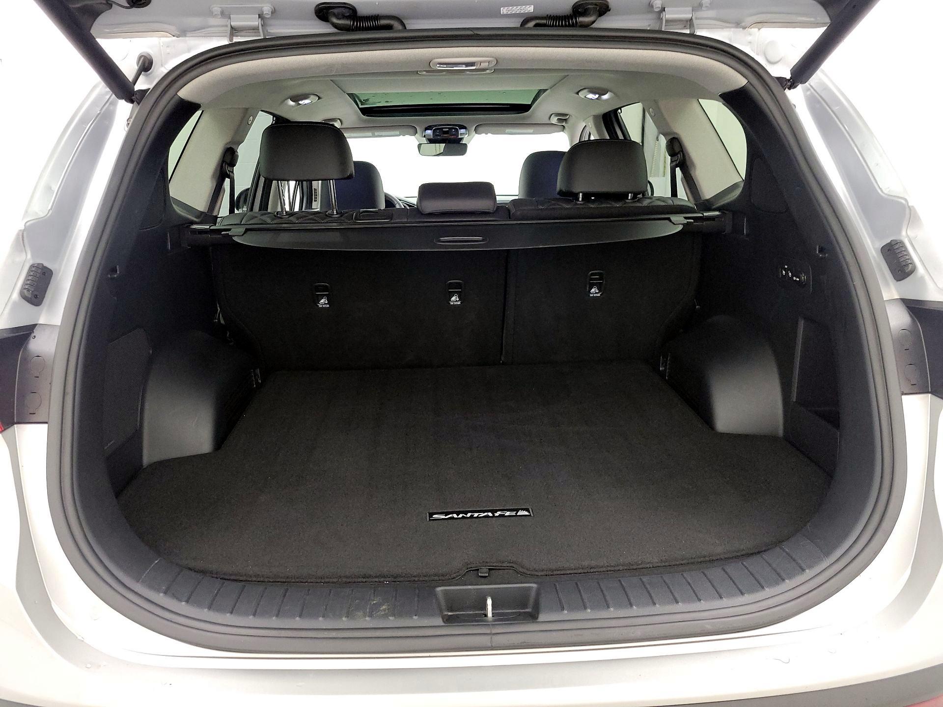 Thumbnail: 2022 Hyundai Santa Fe - 20