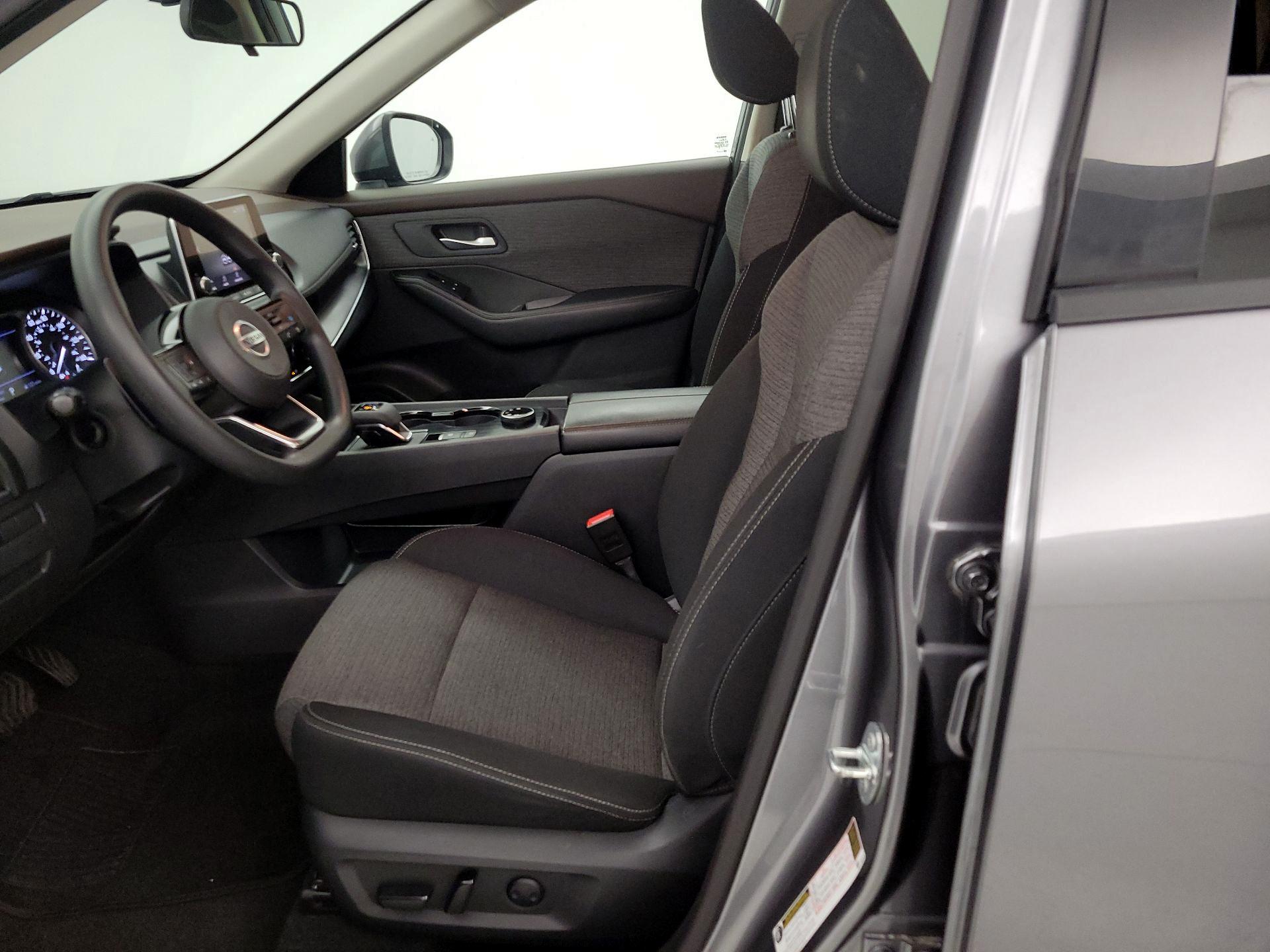 Thumbnail: 2021 Nissan Rogue - 11
