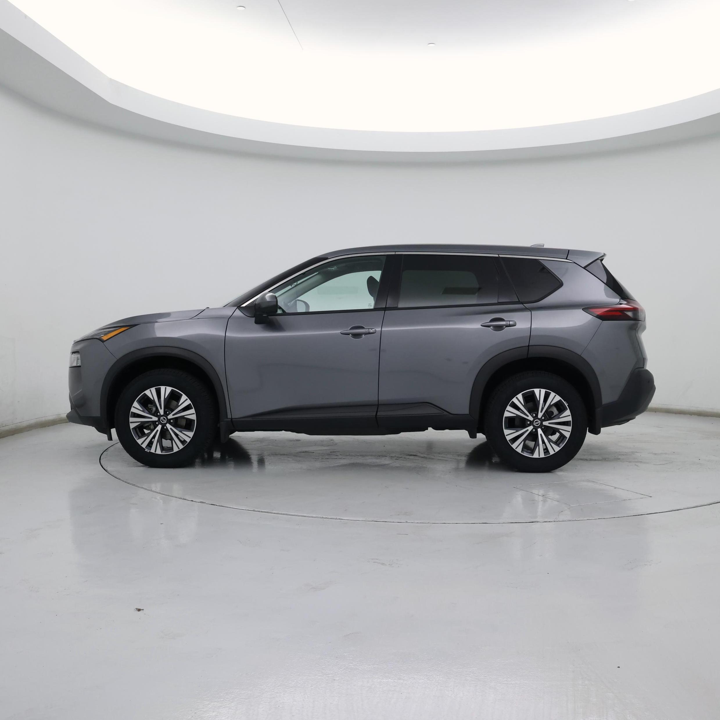Thumbnail: 2021 Nissan Rogue - 3