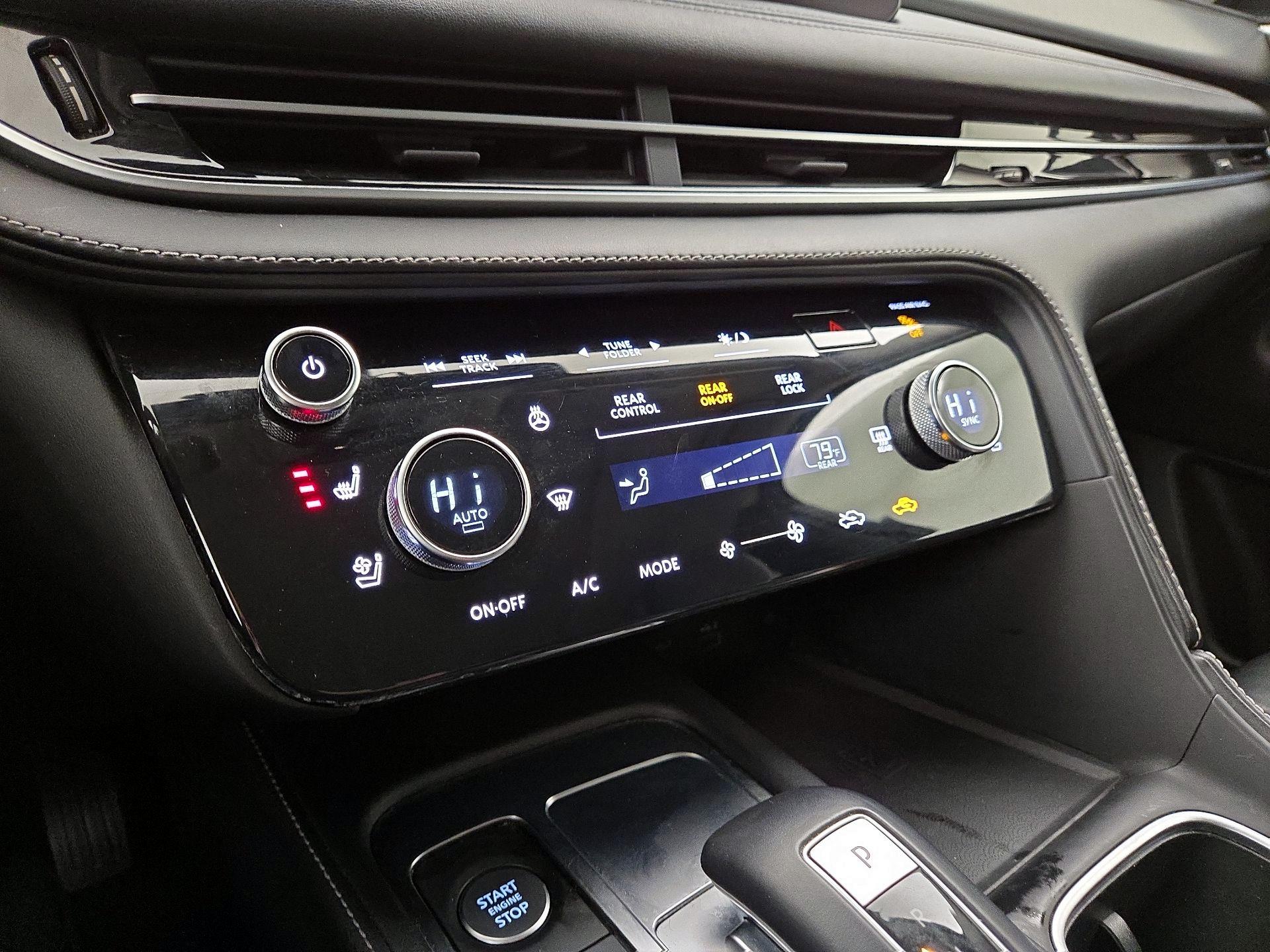 Thumbnail: 2023 INFINITI QX60 - 17