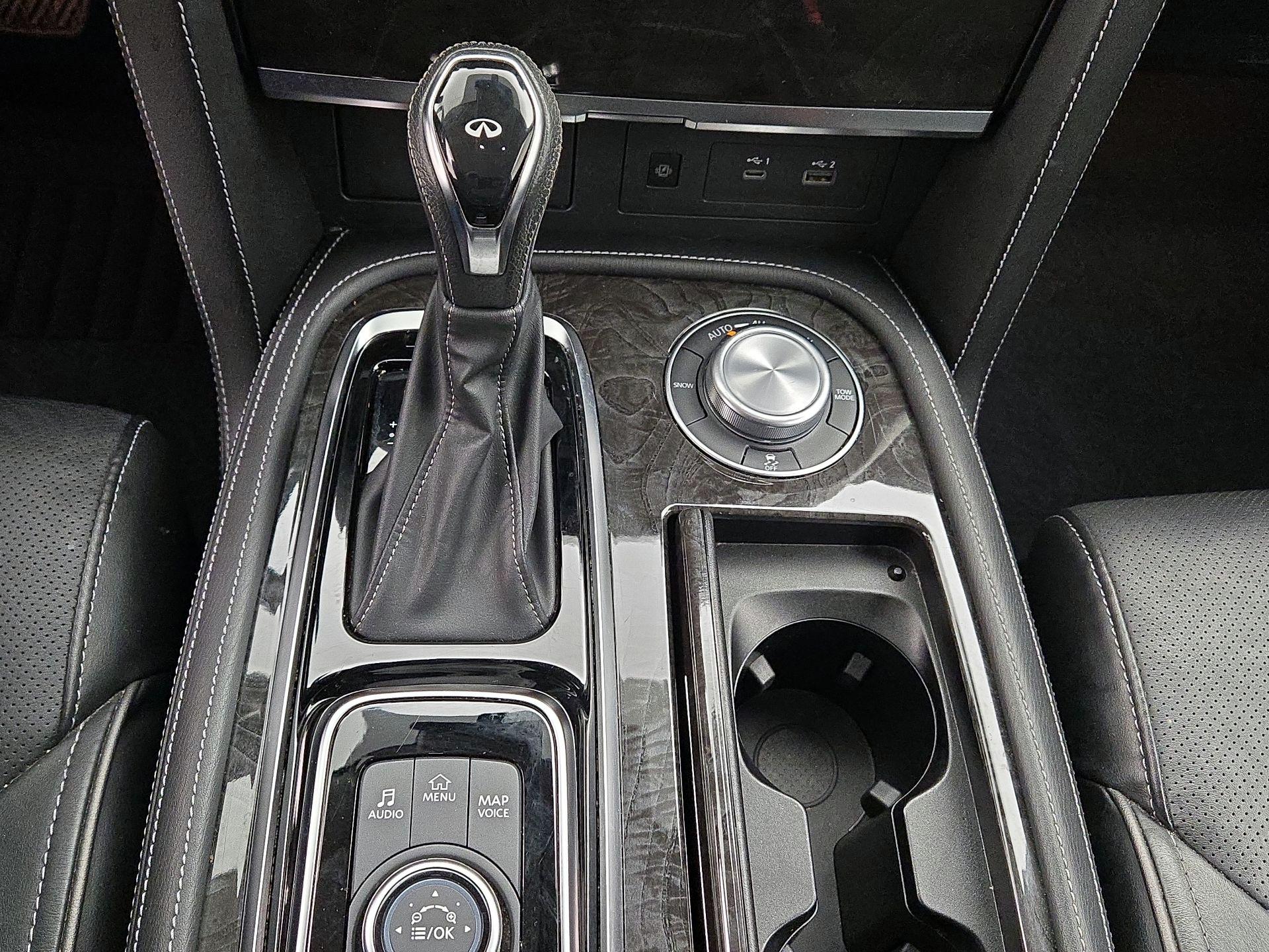 Thumbnail: 2022 INFINITI QX80 - 17