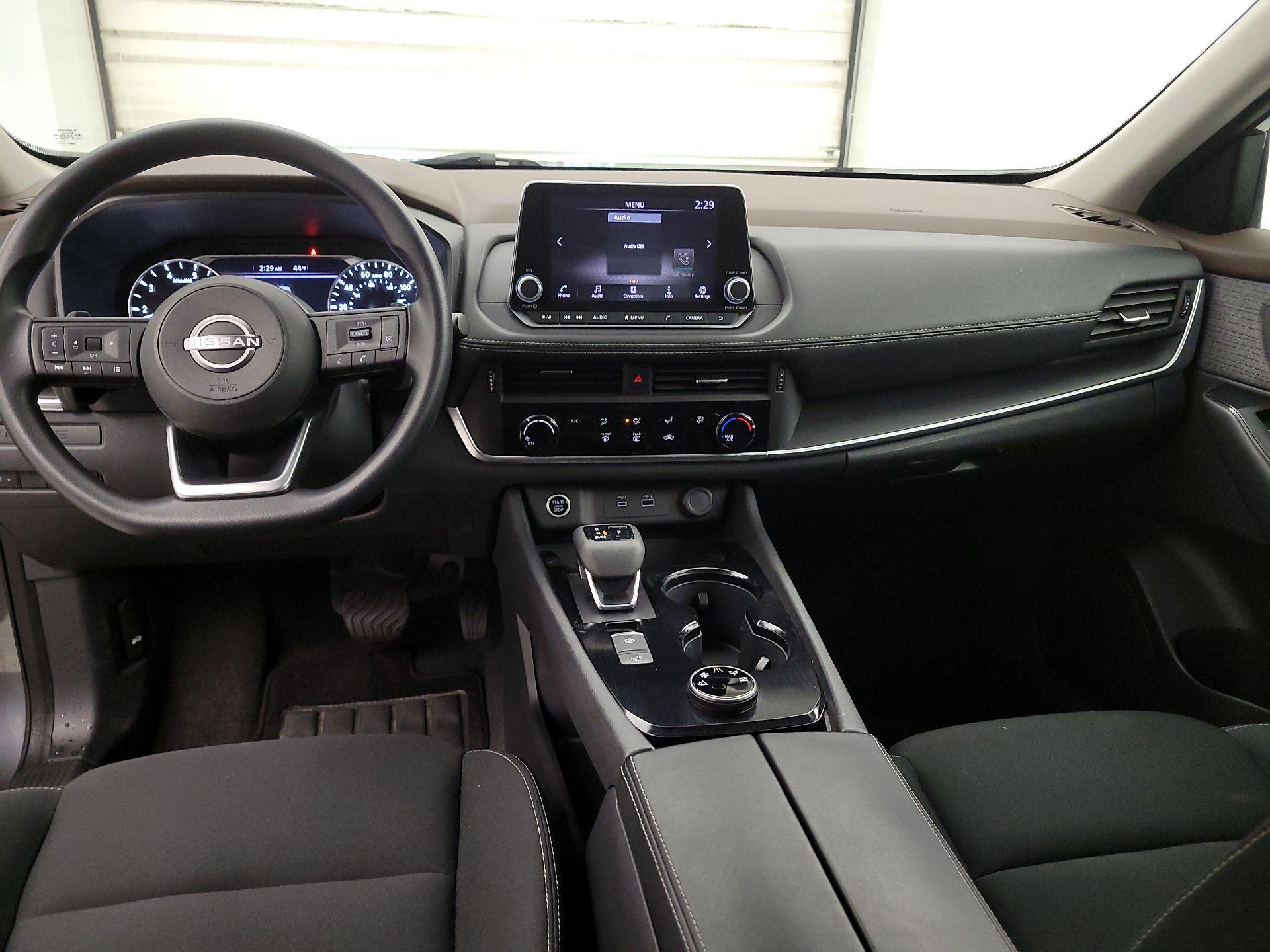 Thumbnail: 2023 Nissan Rogue - 9