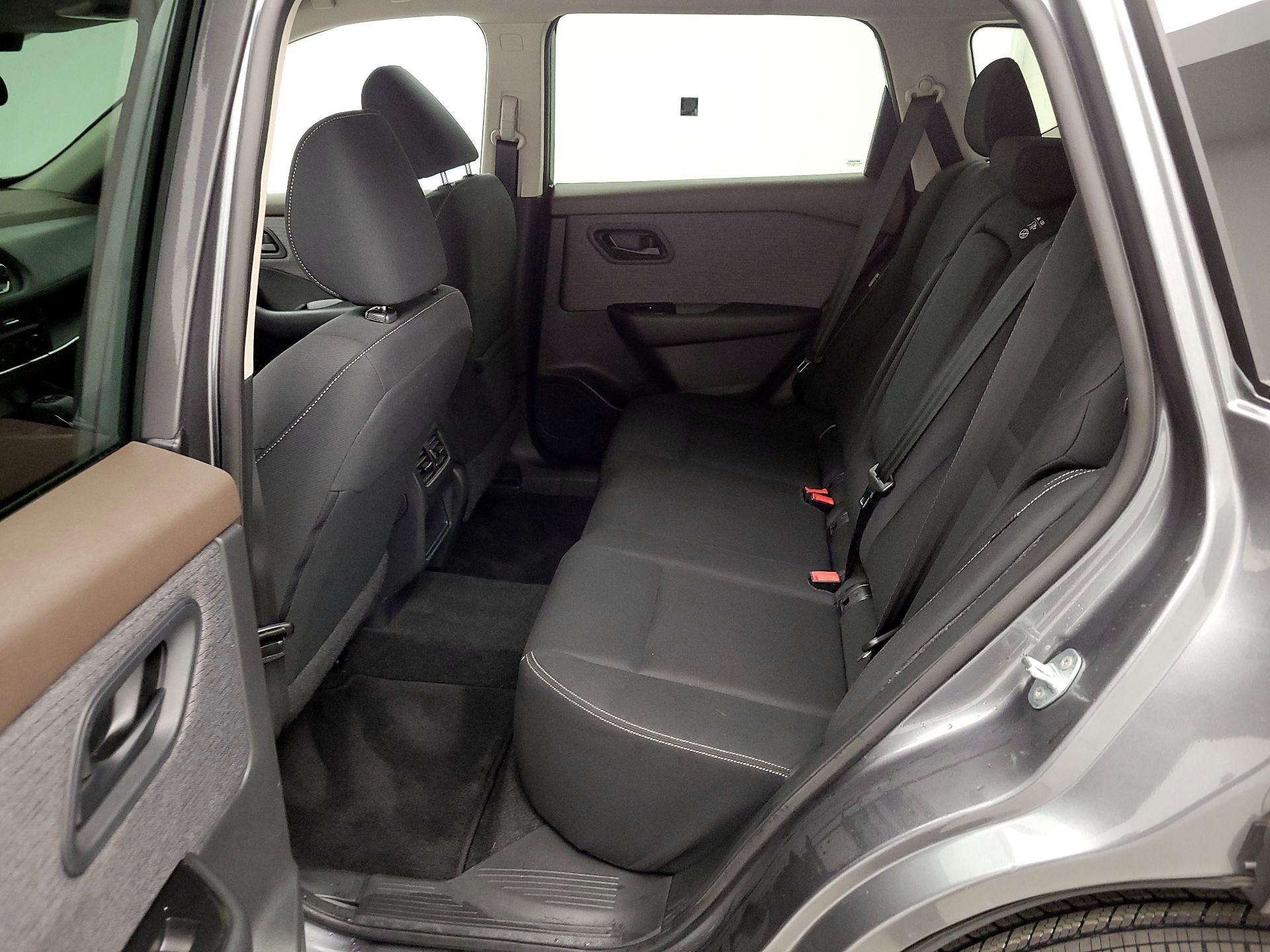 Thumbnail: 2023 Nissan Rogue - 19