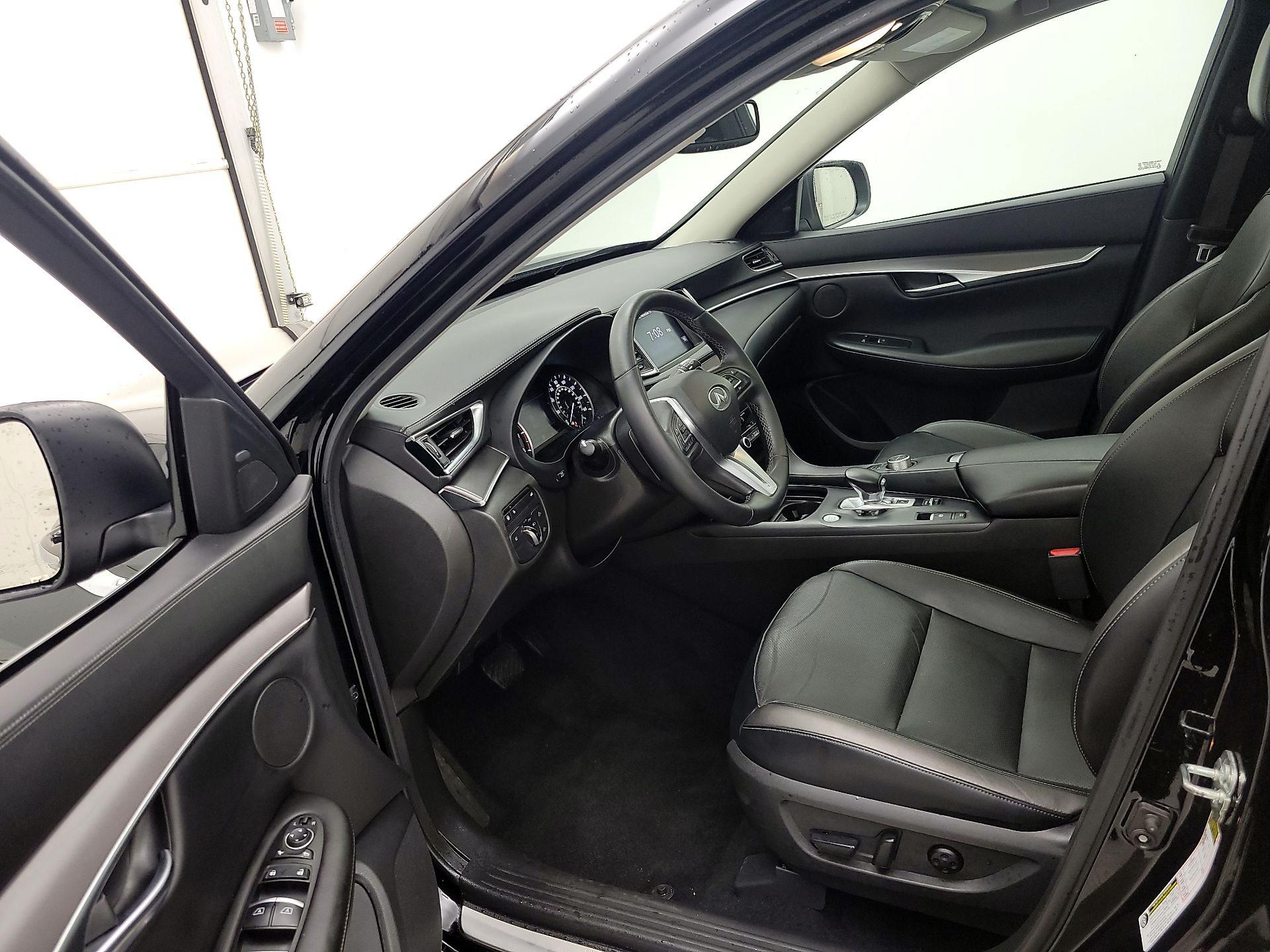 Thumbnail: 2022 INFINITI QX50 - 11