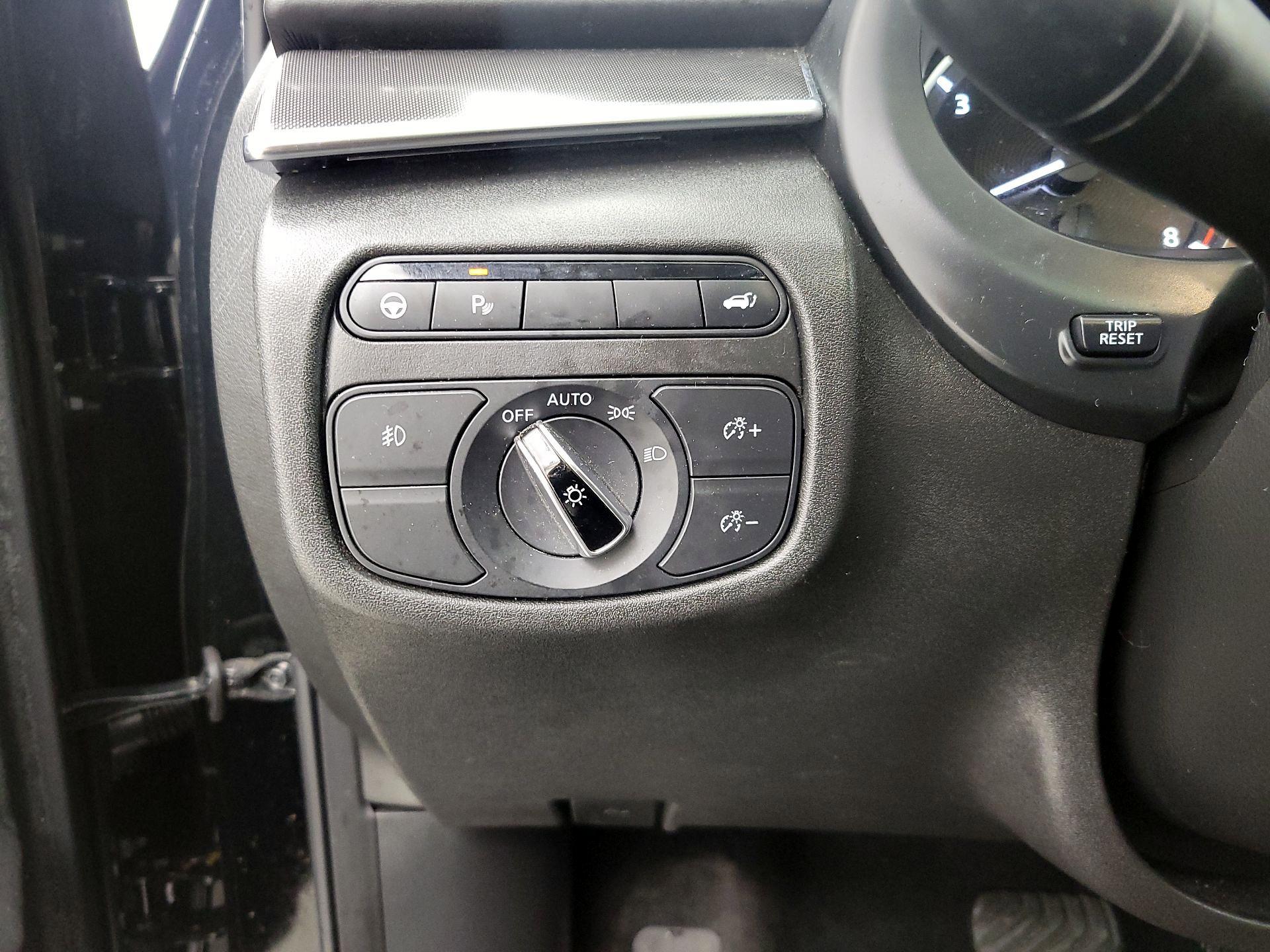 Thumbnail: 2022 INFINITI QX50 - 13