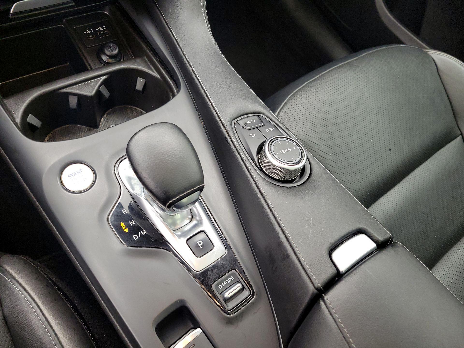 Thumbnail: 2022 INFINITI QX50 - 17