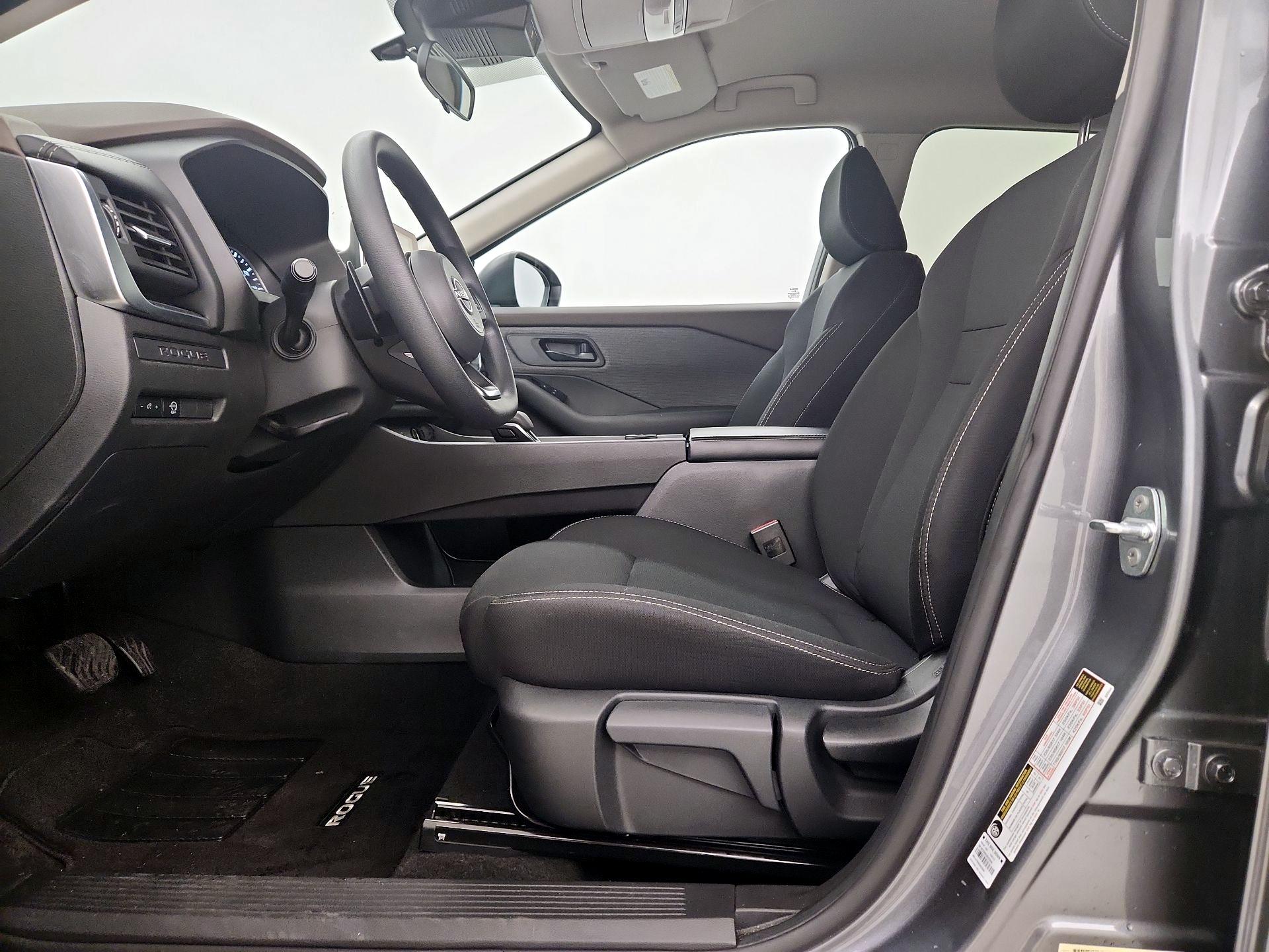 Thumbnail: 2023 Nissan Rogue - 11