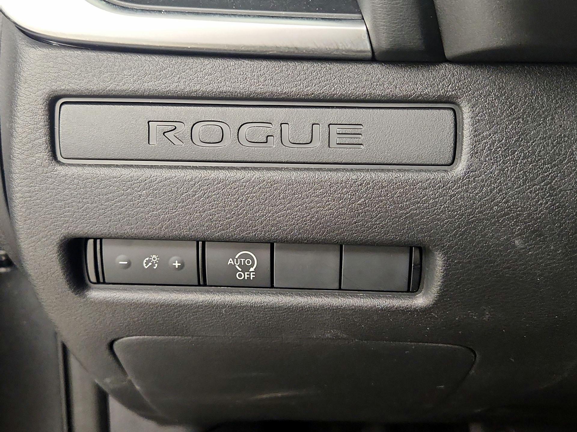 Thumbnail: 2023 Nissan Rogue - 13