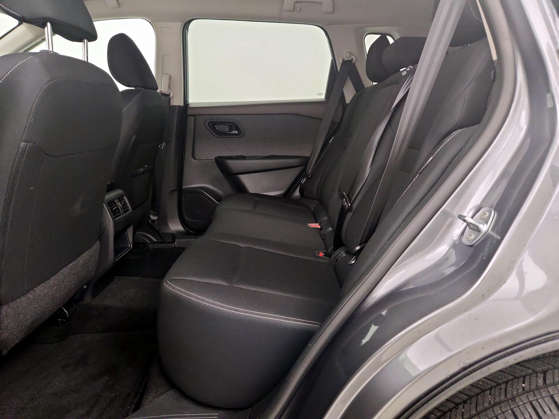 Thumbnail: 2023 Nissan Rogue - 19