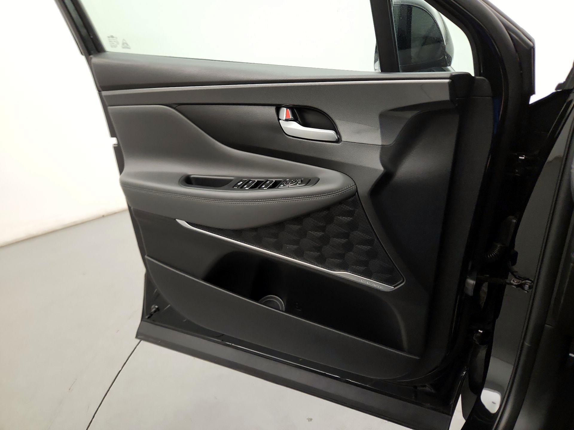 Thumbnail: 2023 Hyundai Santa Fe - 10