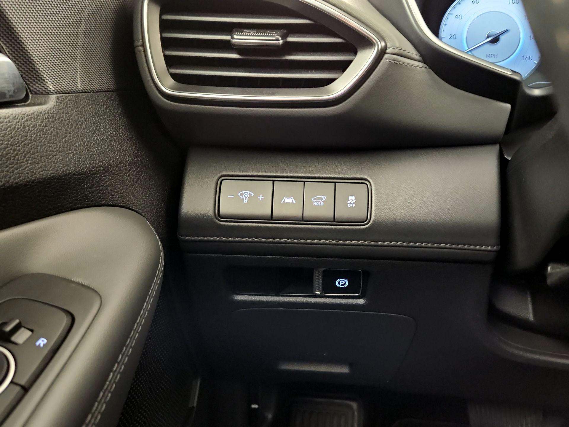 Thumbnail: 2023 Hyundai Santa Fe - 11