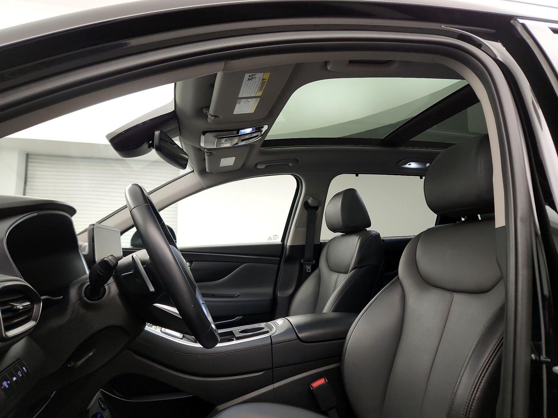 Thumbnail: 2023 Hyundai Santa Fe - 18