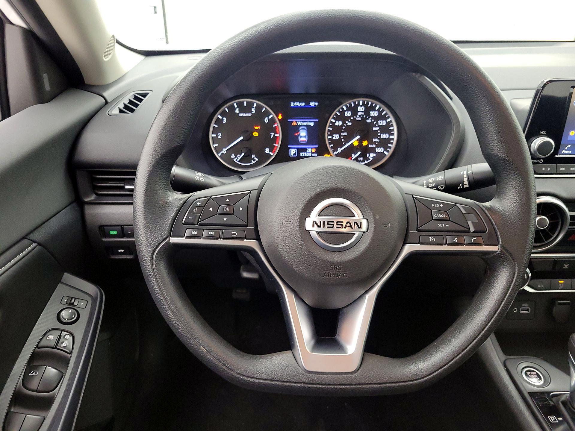 Thumbnail: 2022 Nissan Sentra - 10