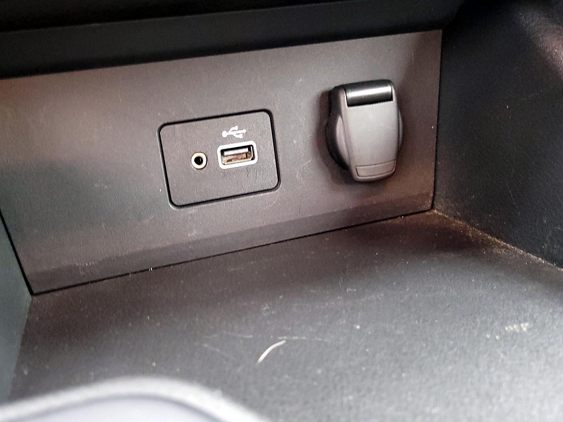 Thumbnail: 2022 Nissan Sentra - 18