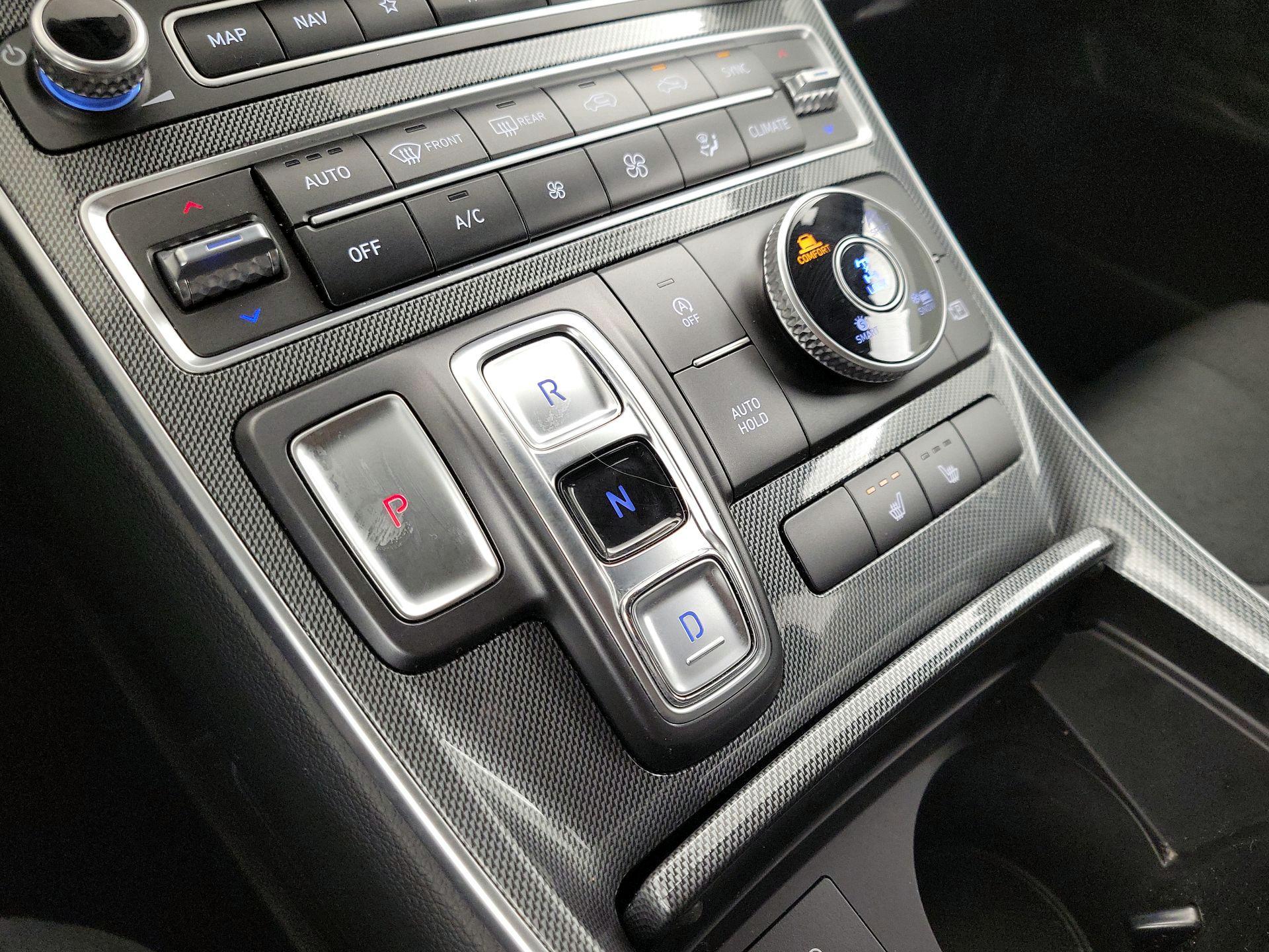 Thumbnail: 2023 Hyundai Santa Fe - 18