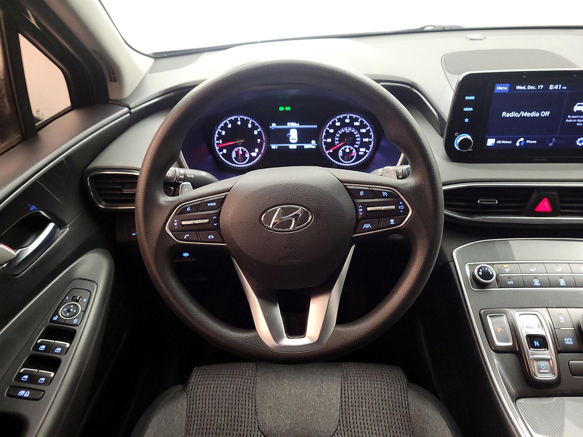 Thumbnail: 2022 Hyundai Santa Fe - 10