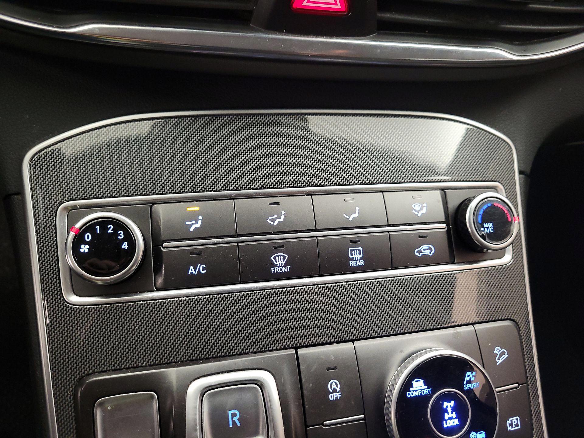 Thumbnail: 2022 Hyundai Santa Fe - 16