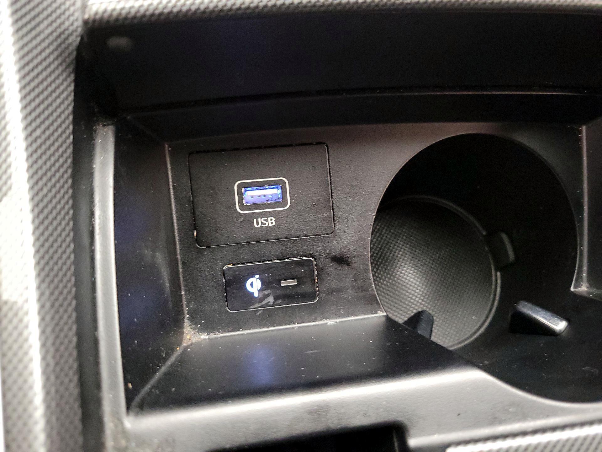 Thumbnail: 2022 Hyundai Santa Fe - 18