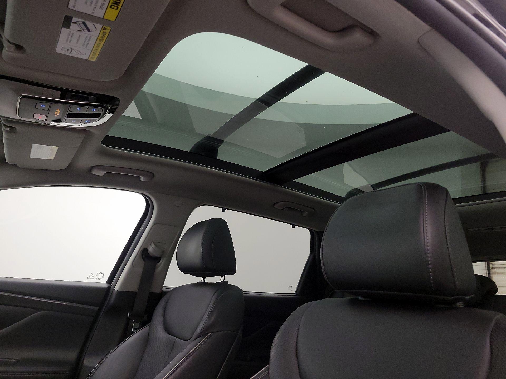 Thumbnail: 2022 Hyundai Santa Fe - 20