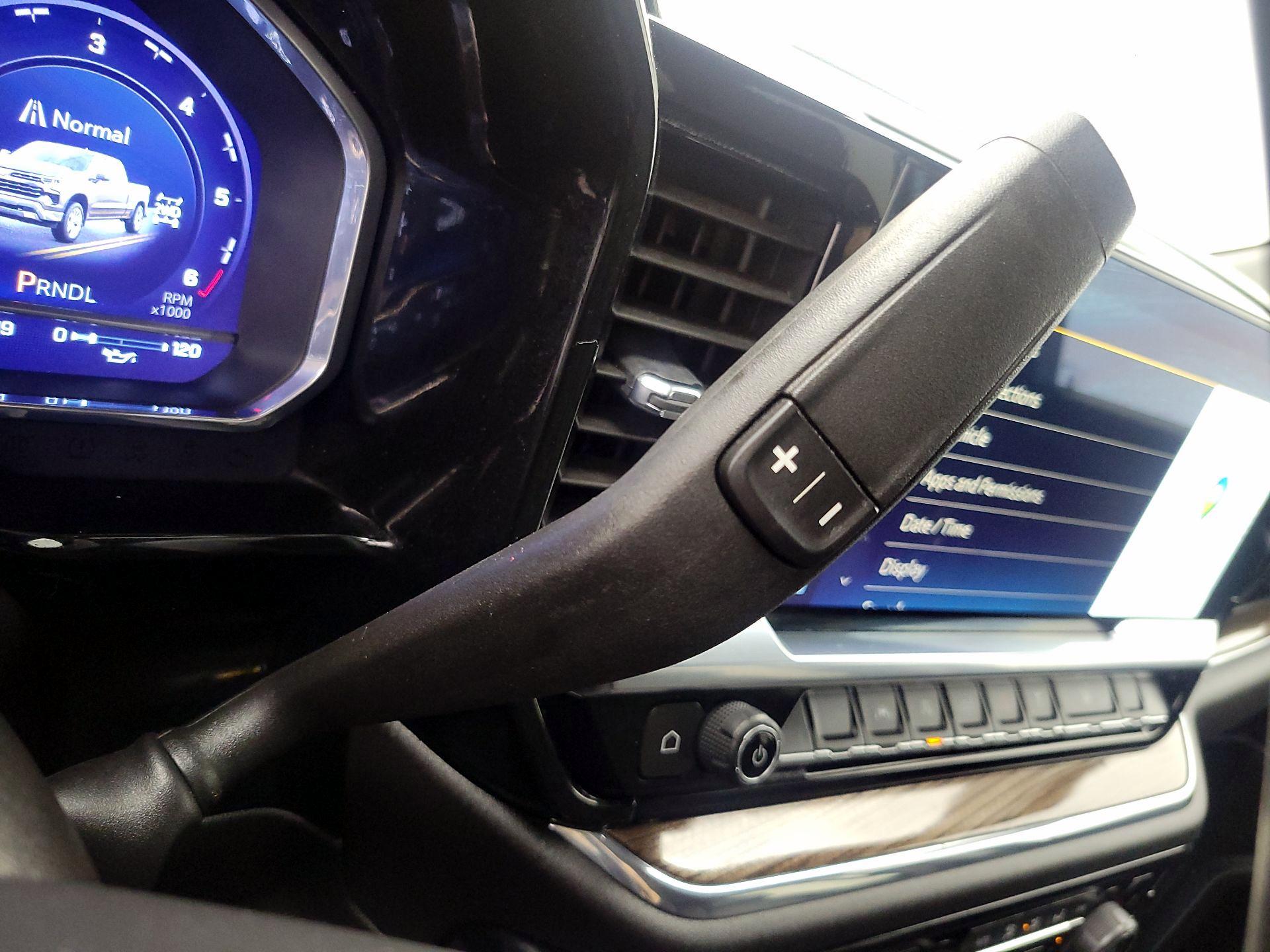 Thumbnail: 2023 Chevrolet Silverado 1500 - 17