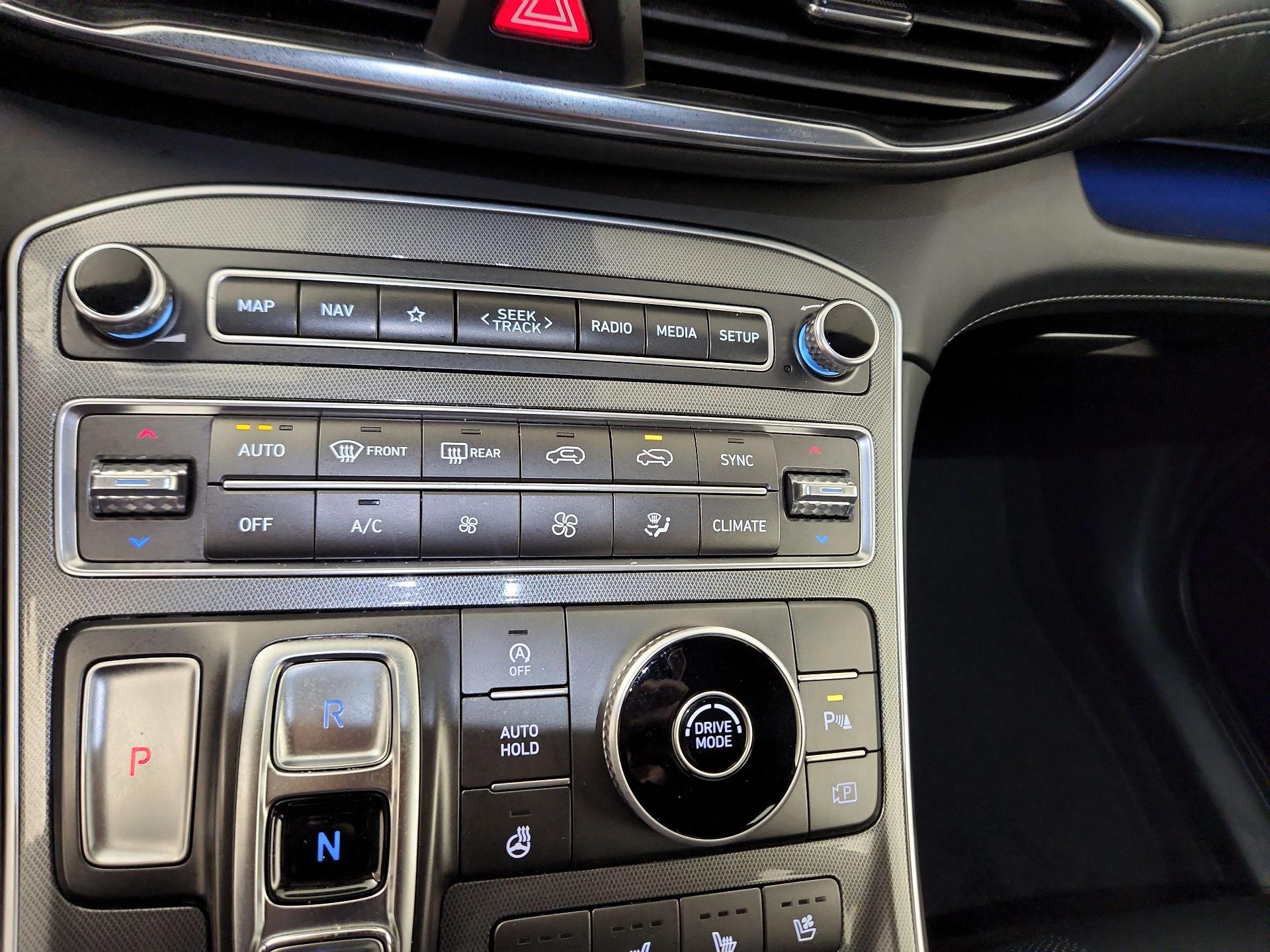 Thumbnail: 2023 Hyundai Santa Fe - 15