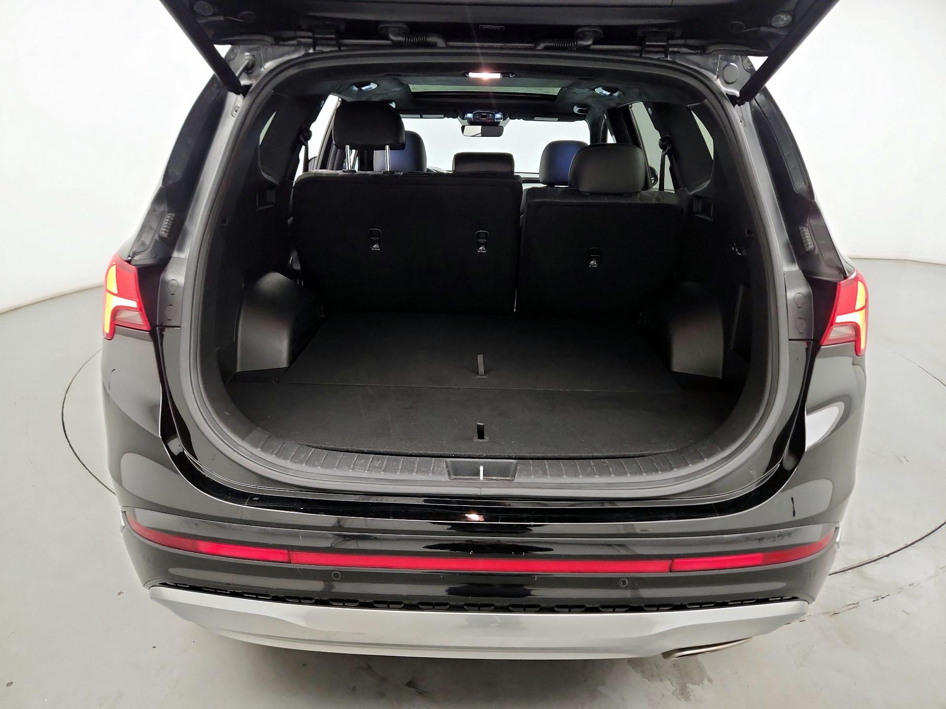 Thumbnail: 2023 Hyundai Santa Fe - 20